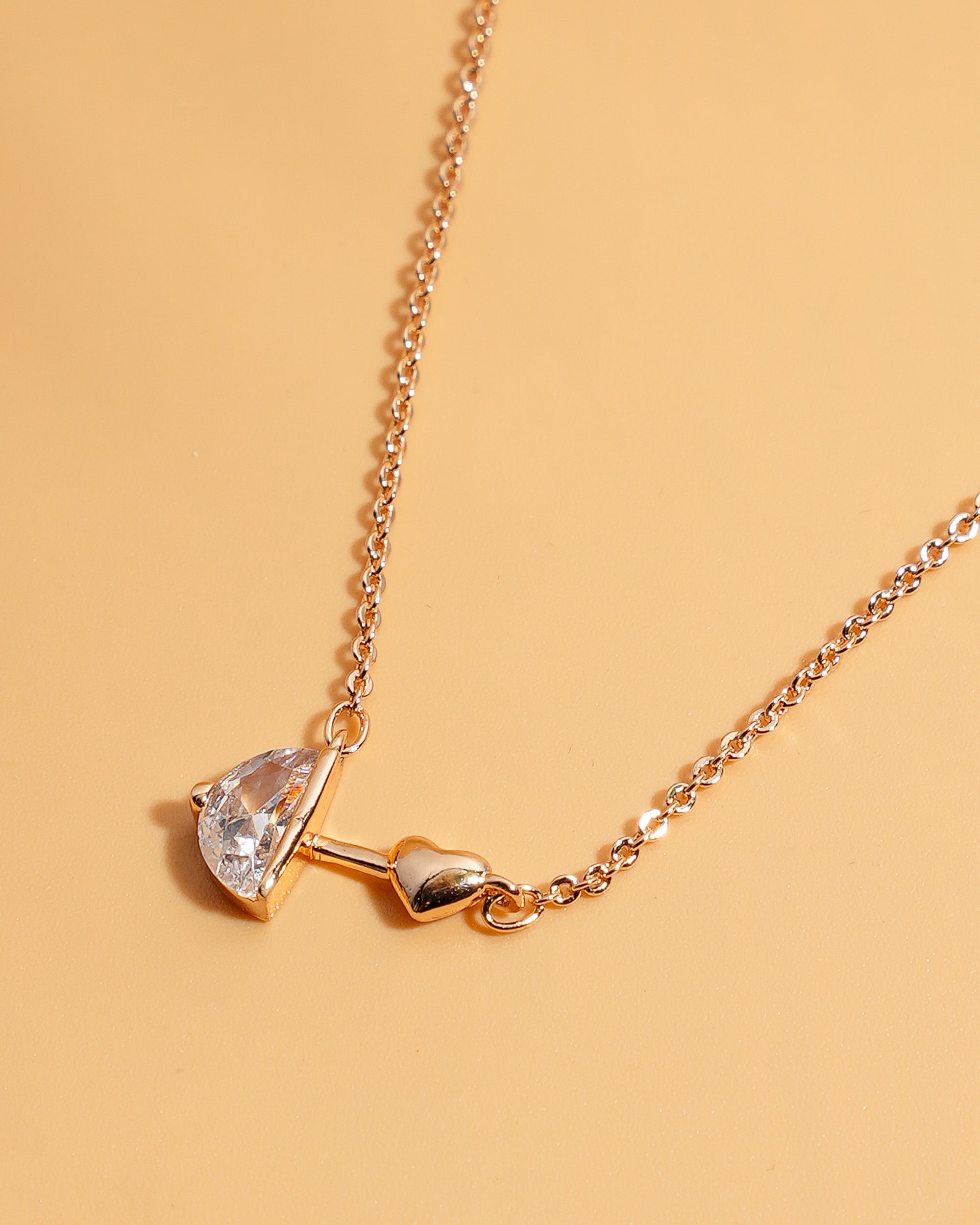 Eminent Women's Locket Set