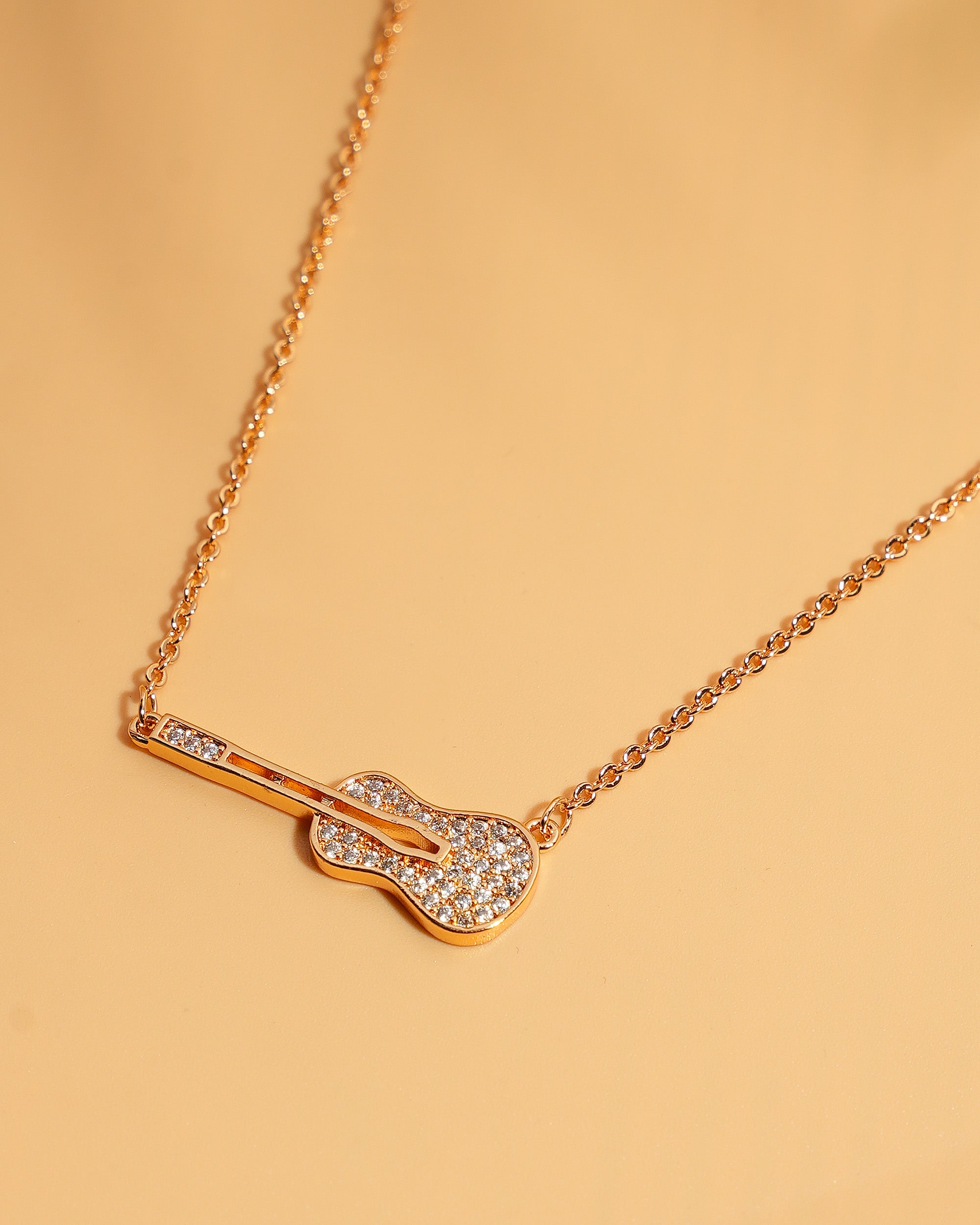 Eminent Women's Locket Set