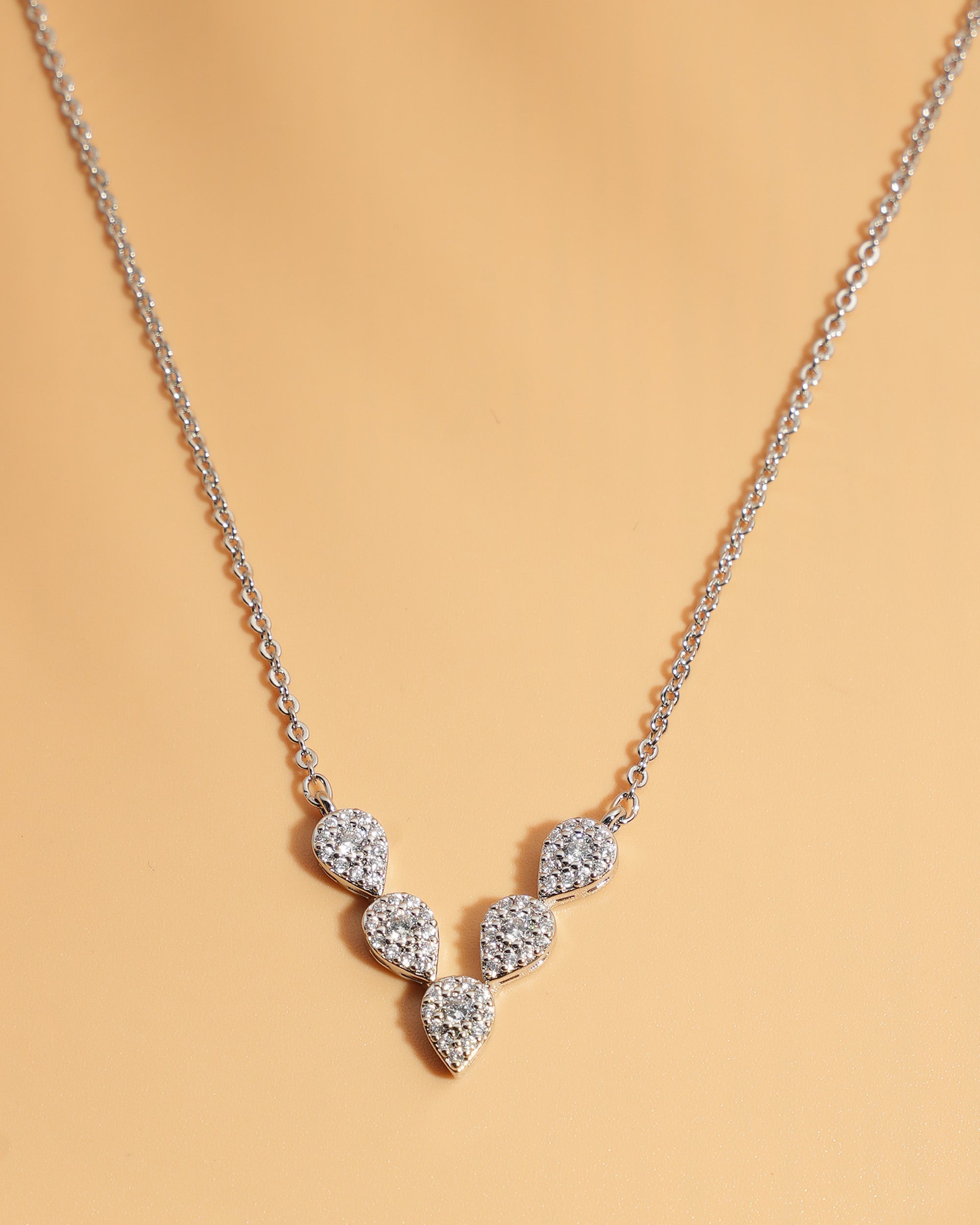 Eminent Women's Locket Set