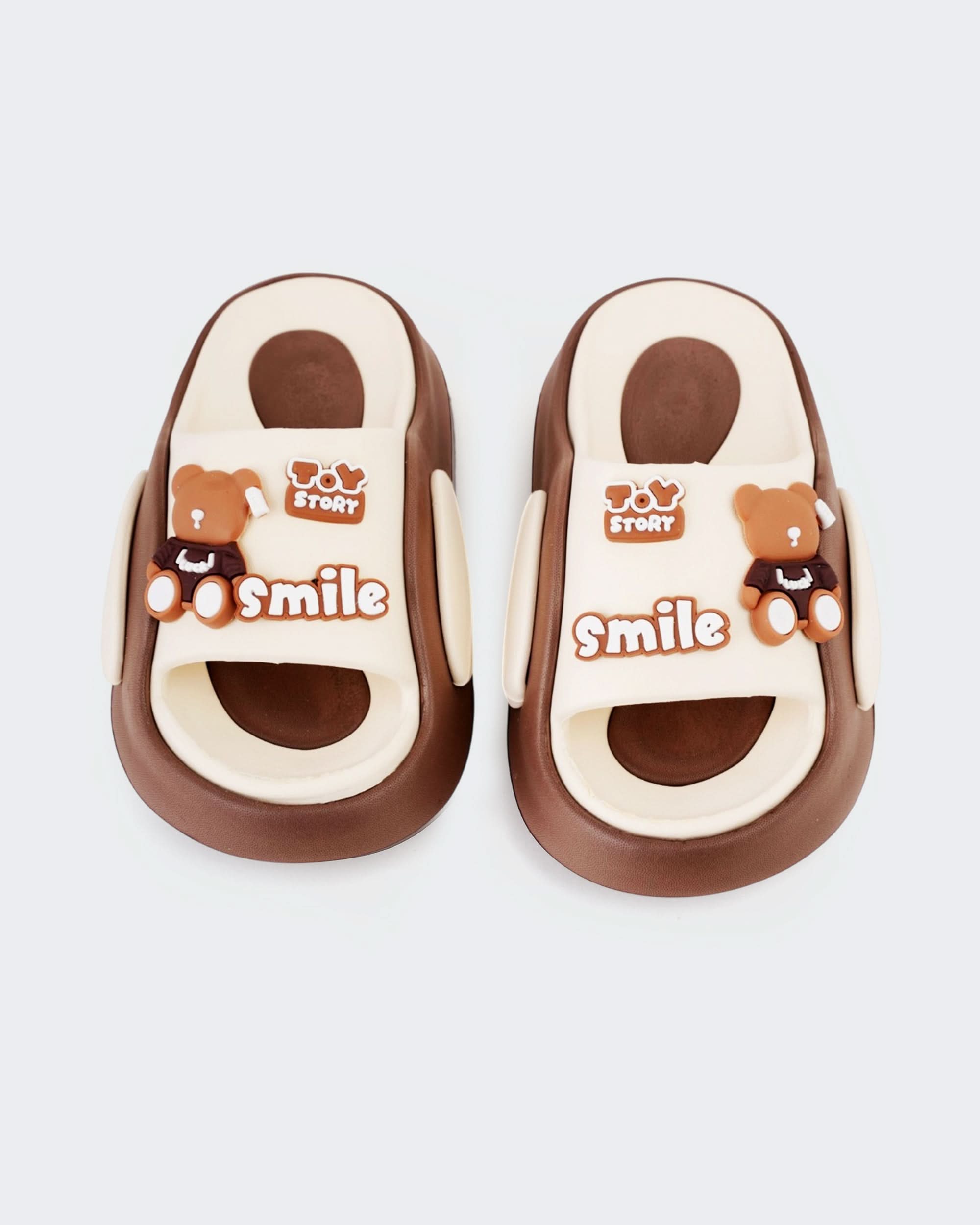 Eminent Girls' Sliders, Girls Slippers, Eminent, Chase Value