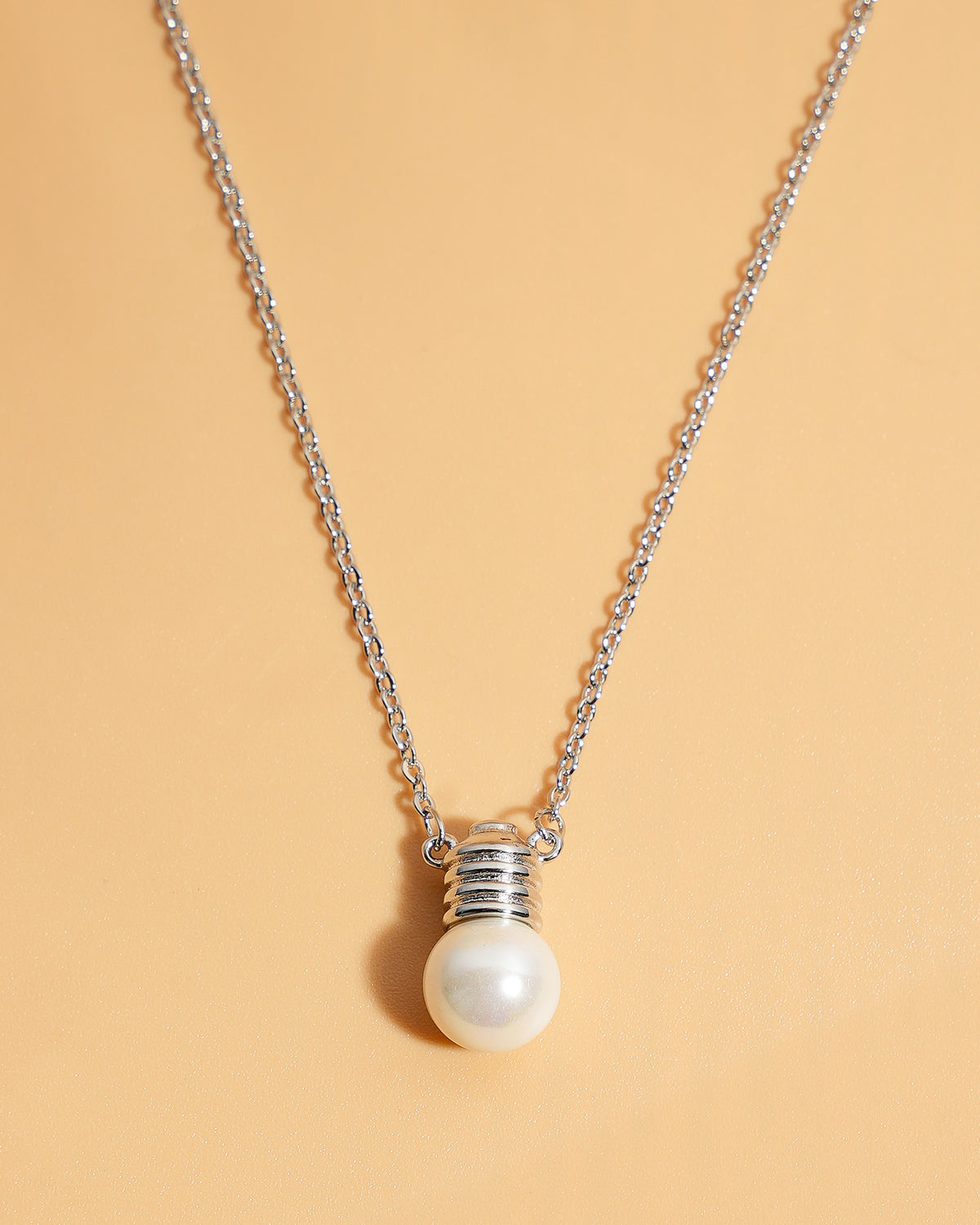 Eminent Women's Locket Set