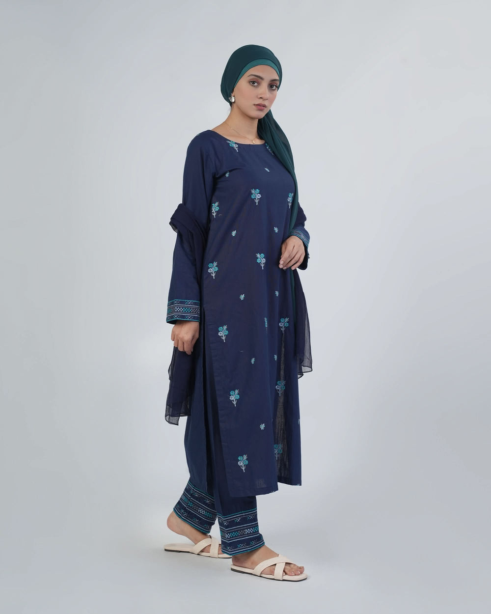 Women's Khaddar Embroidered 3Pcs Suit, Women Shalwar Suits, Chase Value, Chase Value