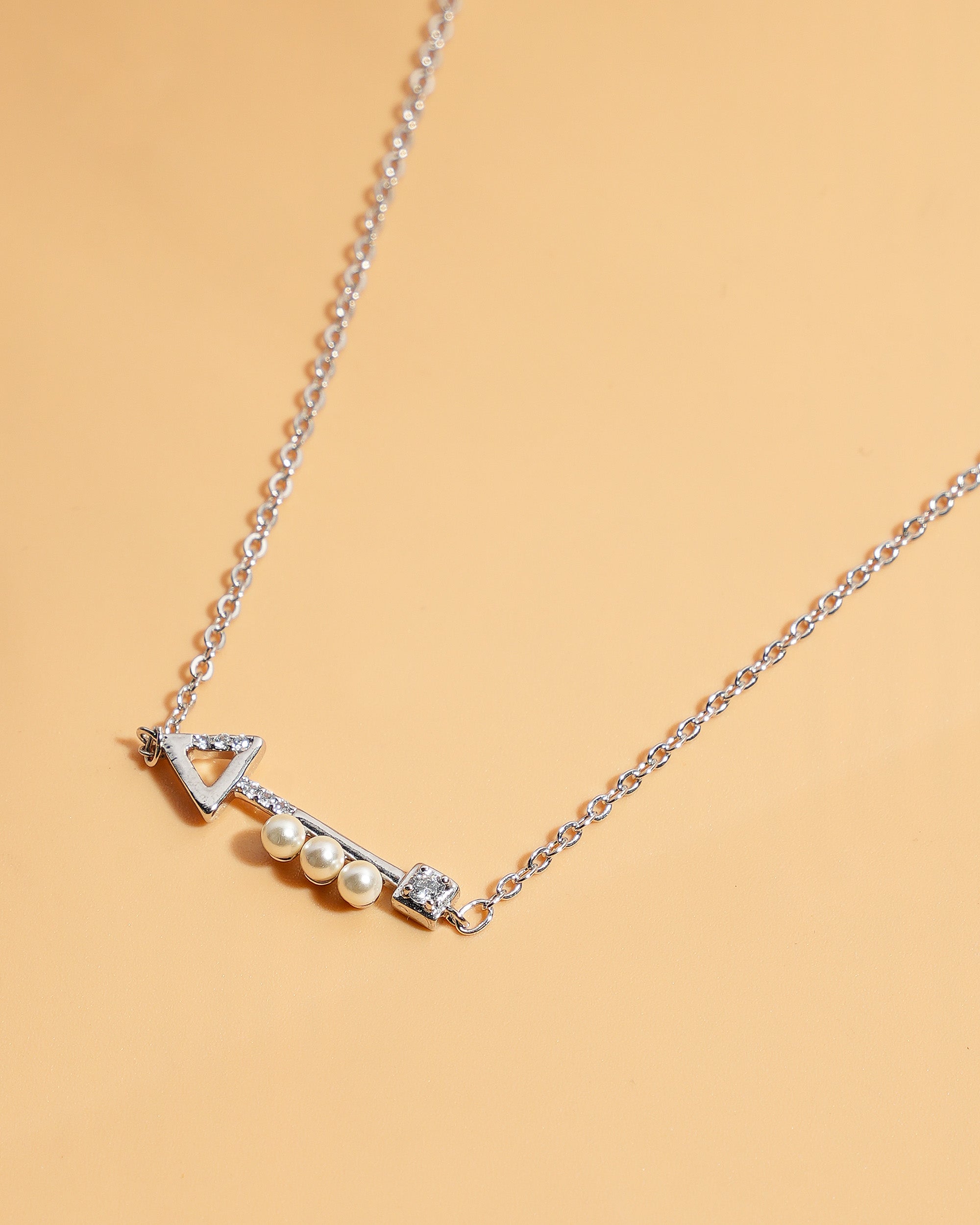 Eminent Women's Locket Set