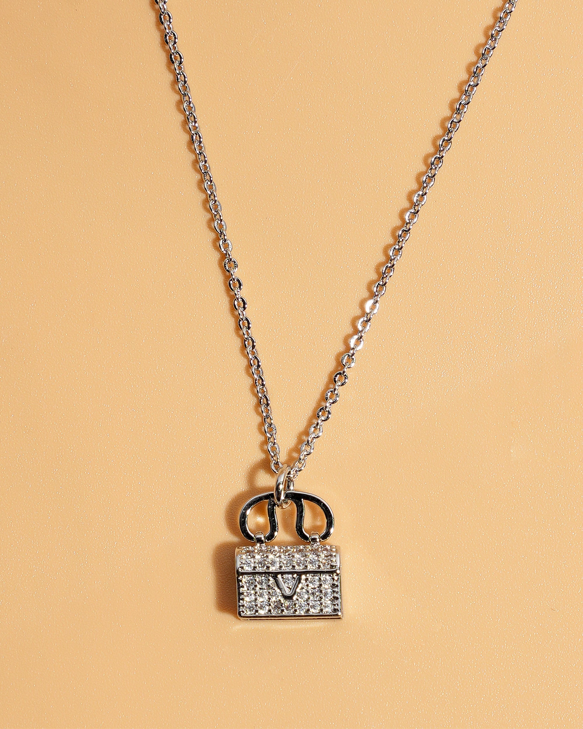 Eminent Women's Locket Set