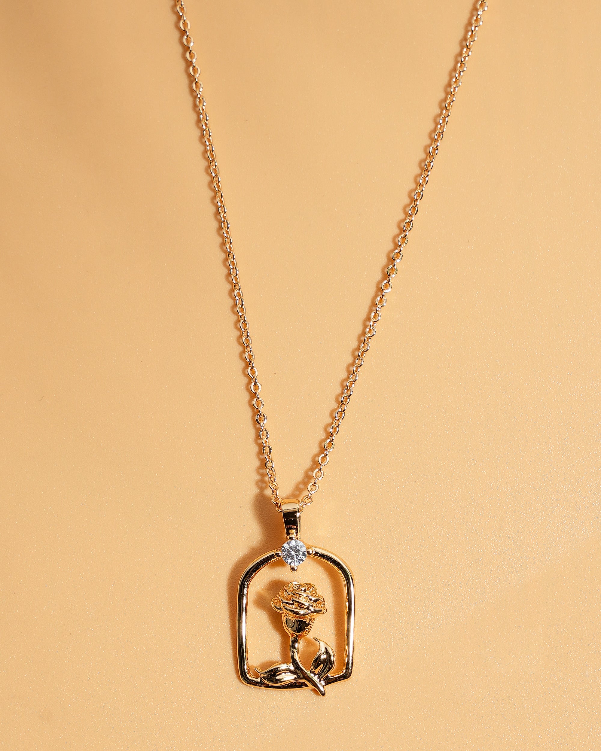 Eminent Women's Locket Set
