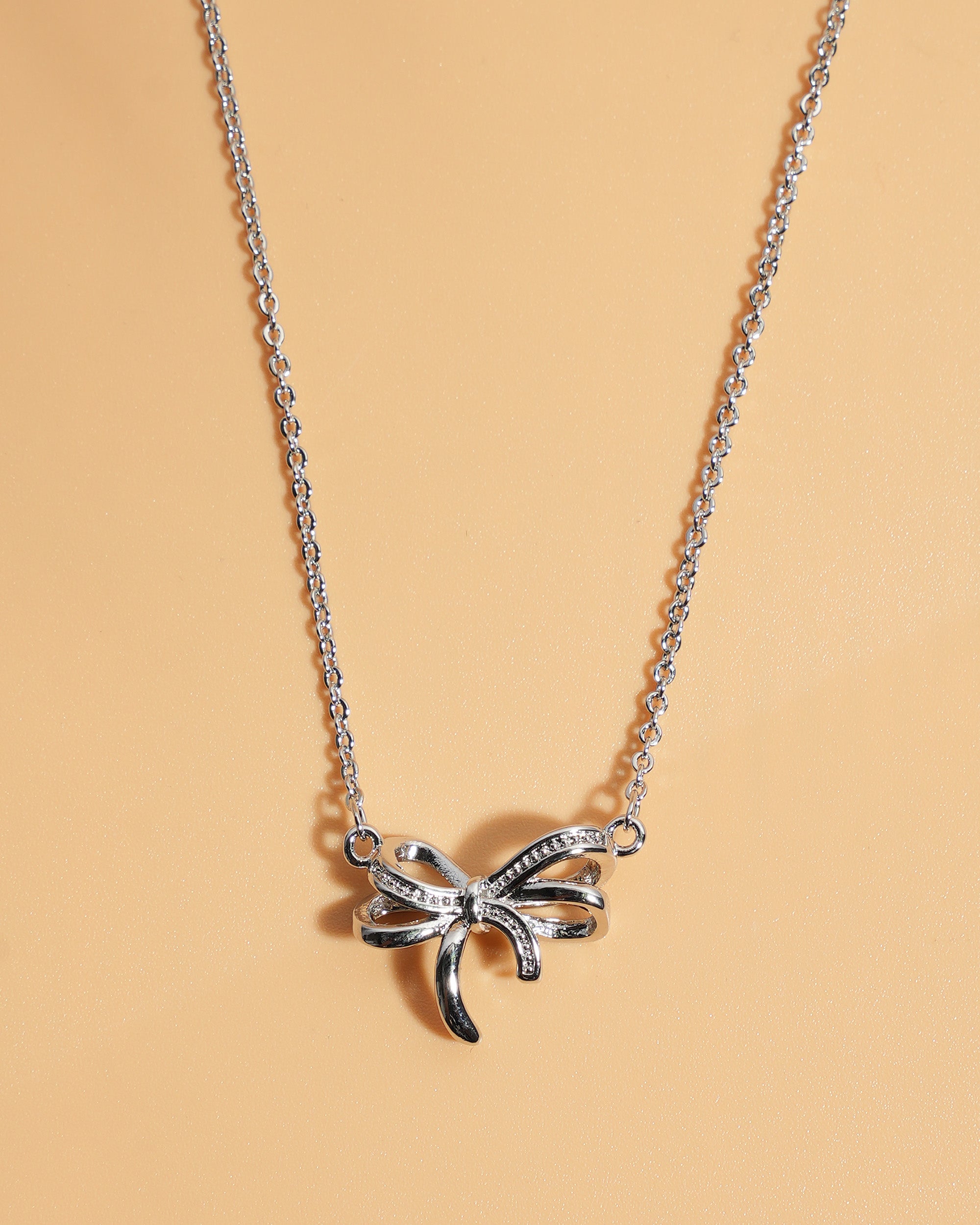 Eminent Women's Locket Set