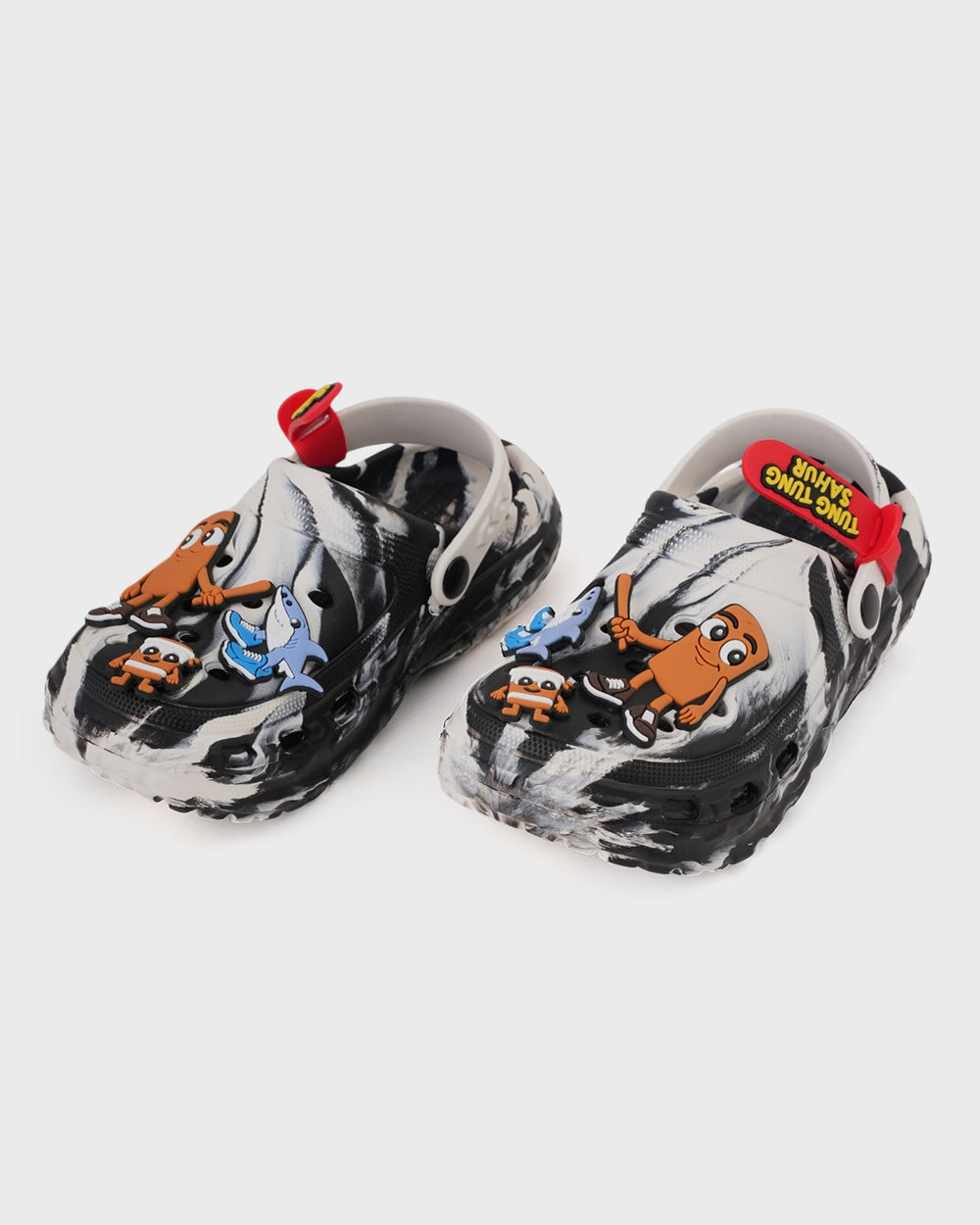 Eminent Girls' Crocs