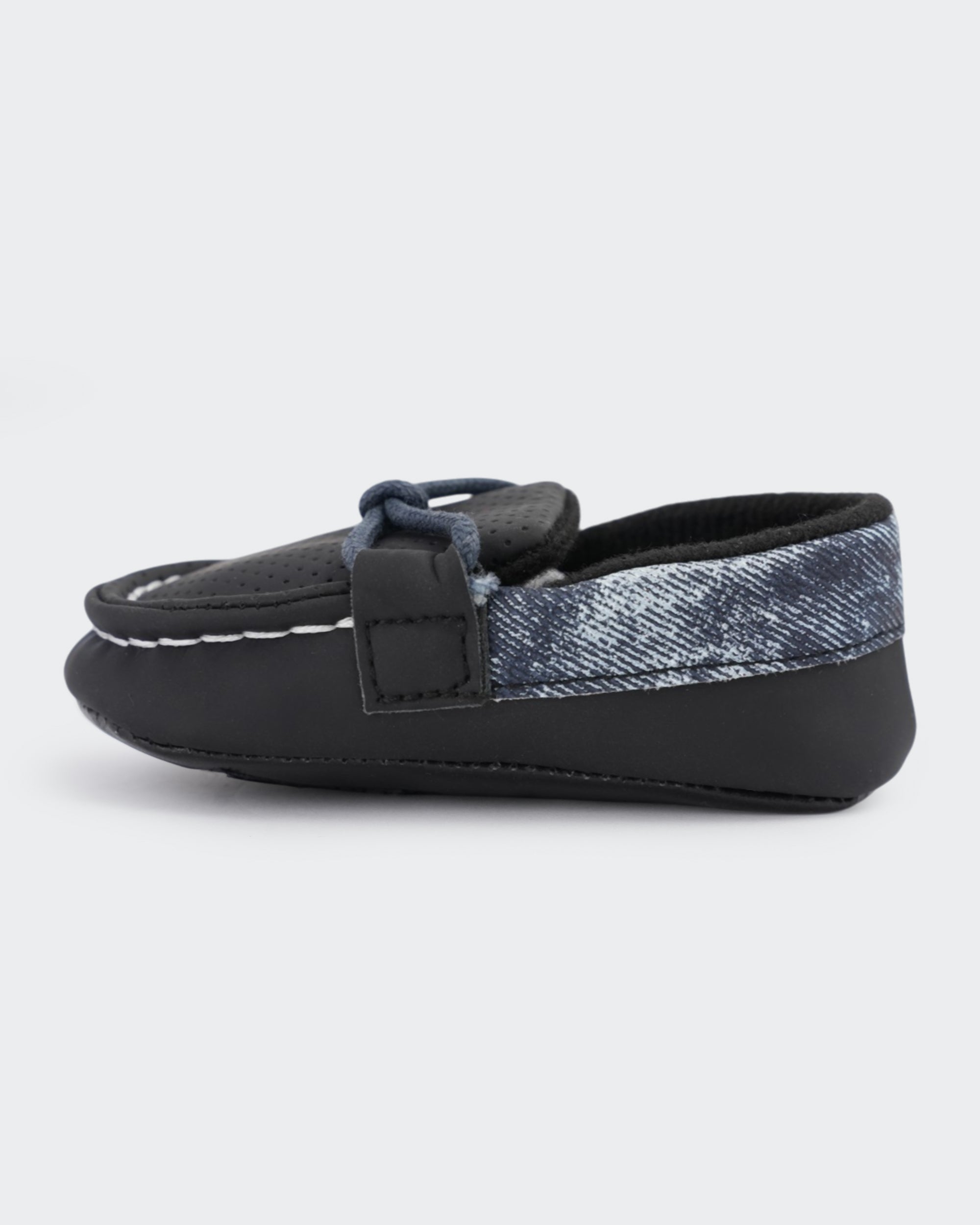 Eminent Newborn Boys' Loafers