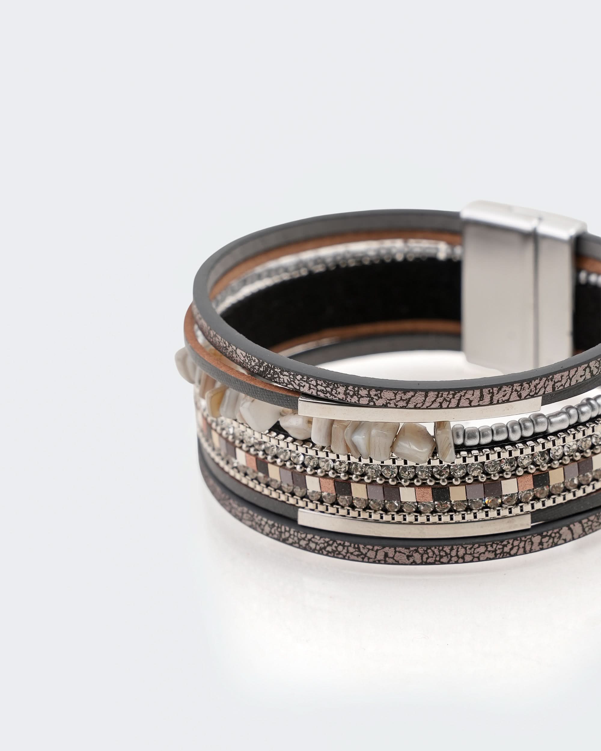 Eminent Women's Bracelet, Women Bangles & Bracelets, Eminent, Chase Value