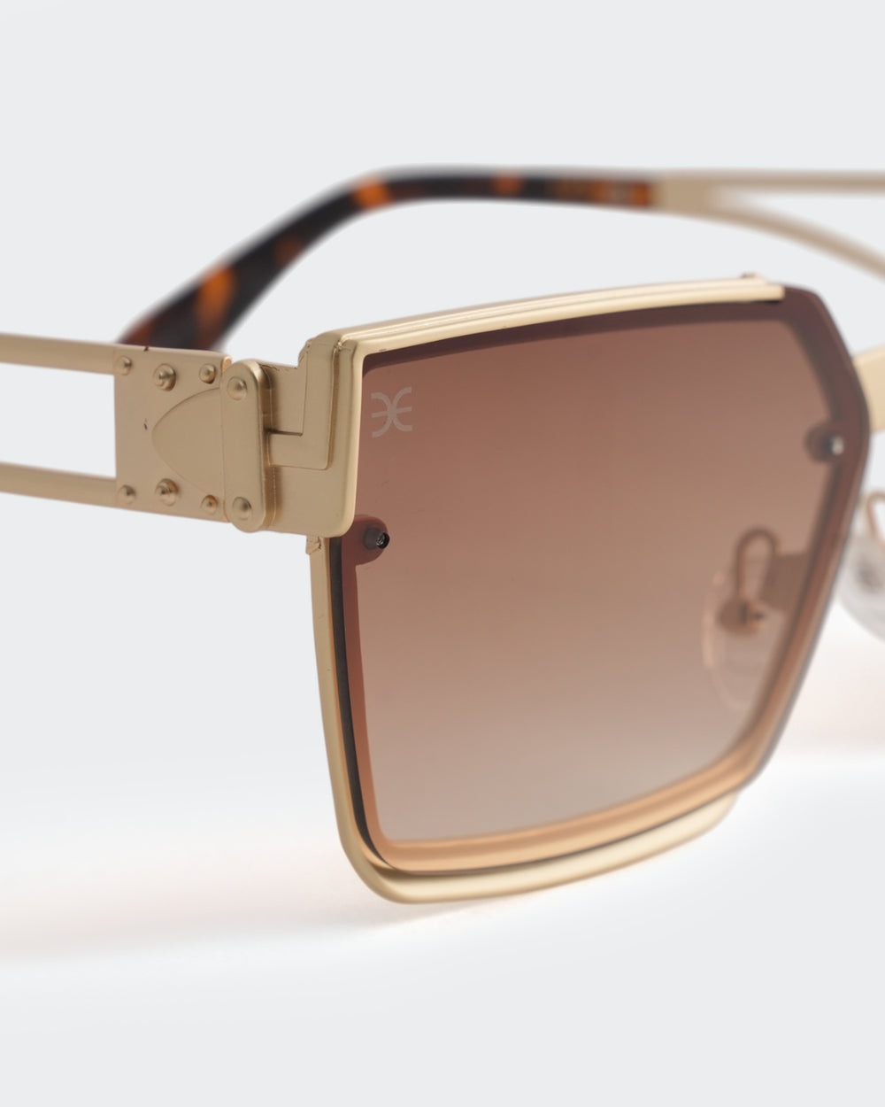 Eminent Women's Sunglasses, Women's Sunglasses, Eminent, Chase Value