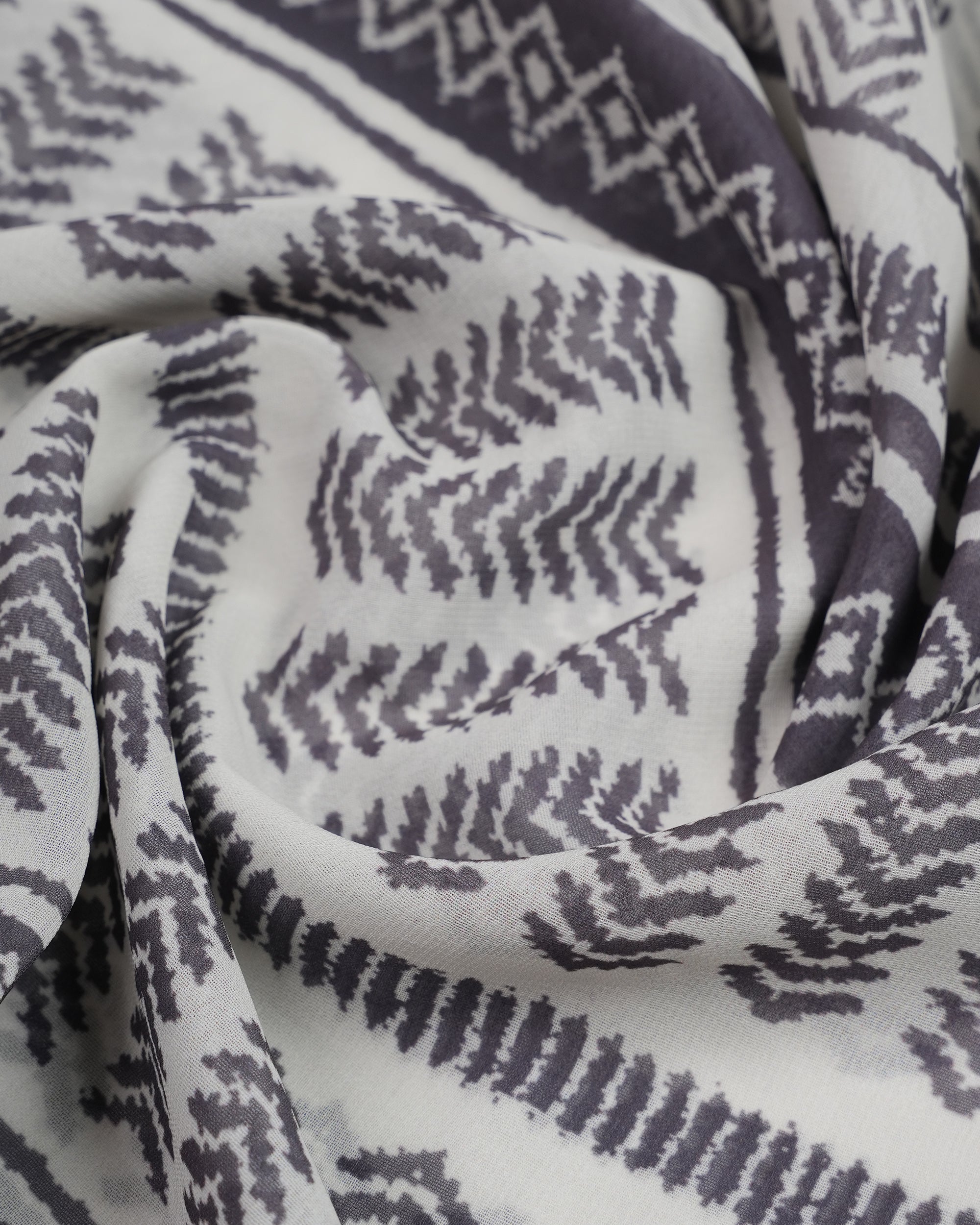 Eminent Women's Stole