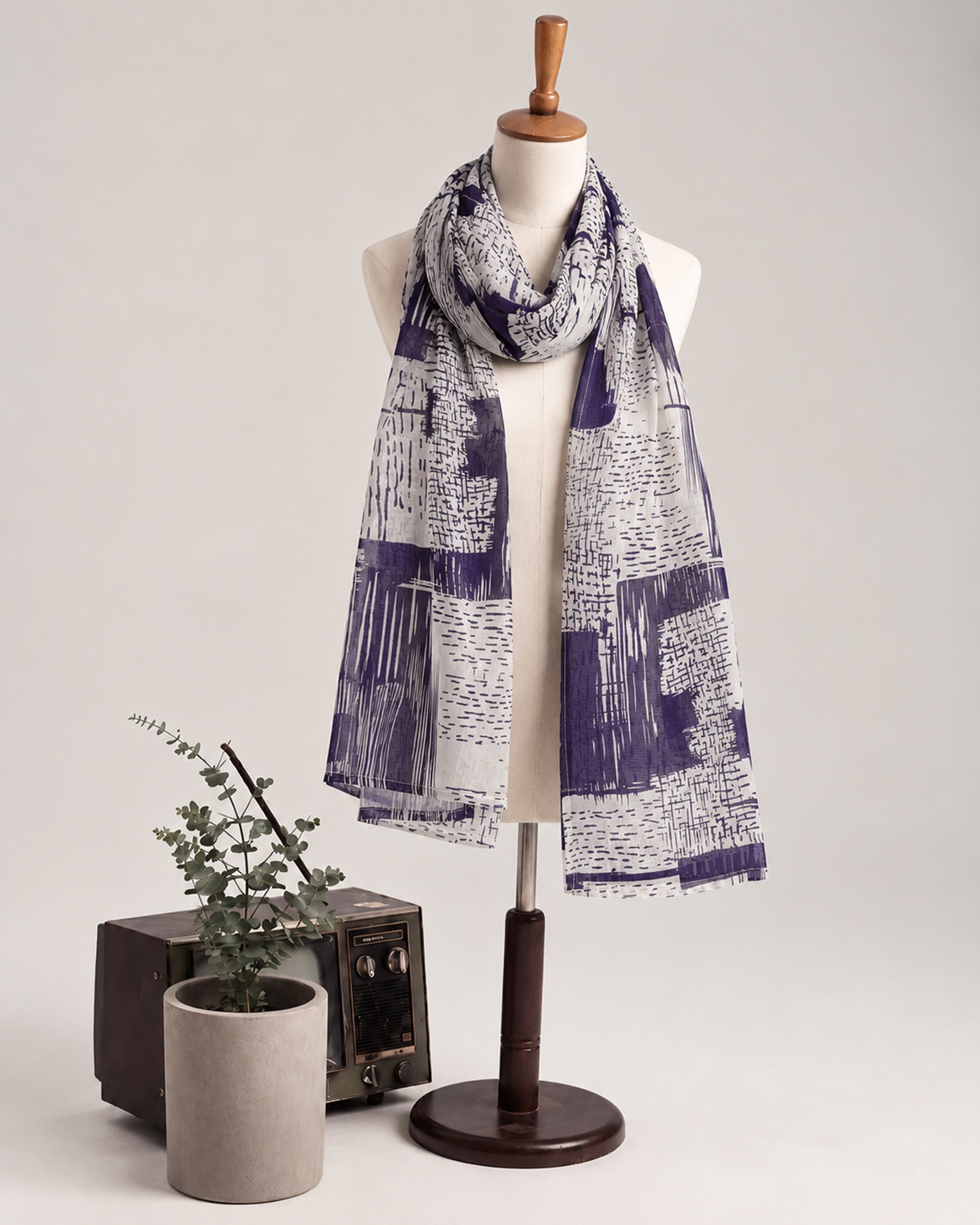 Eminent Women's Stole