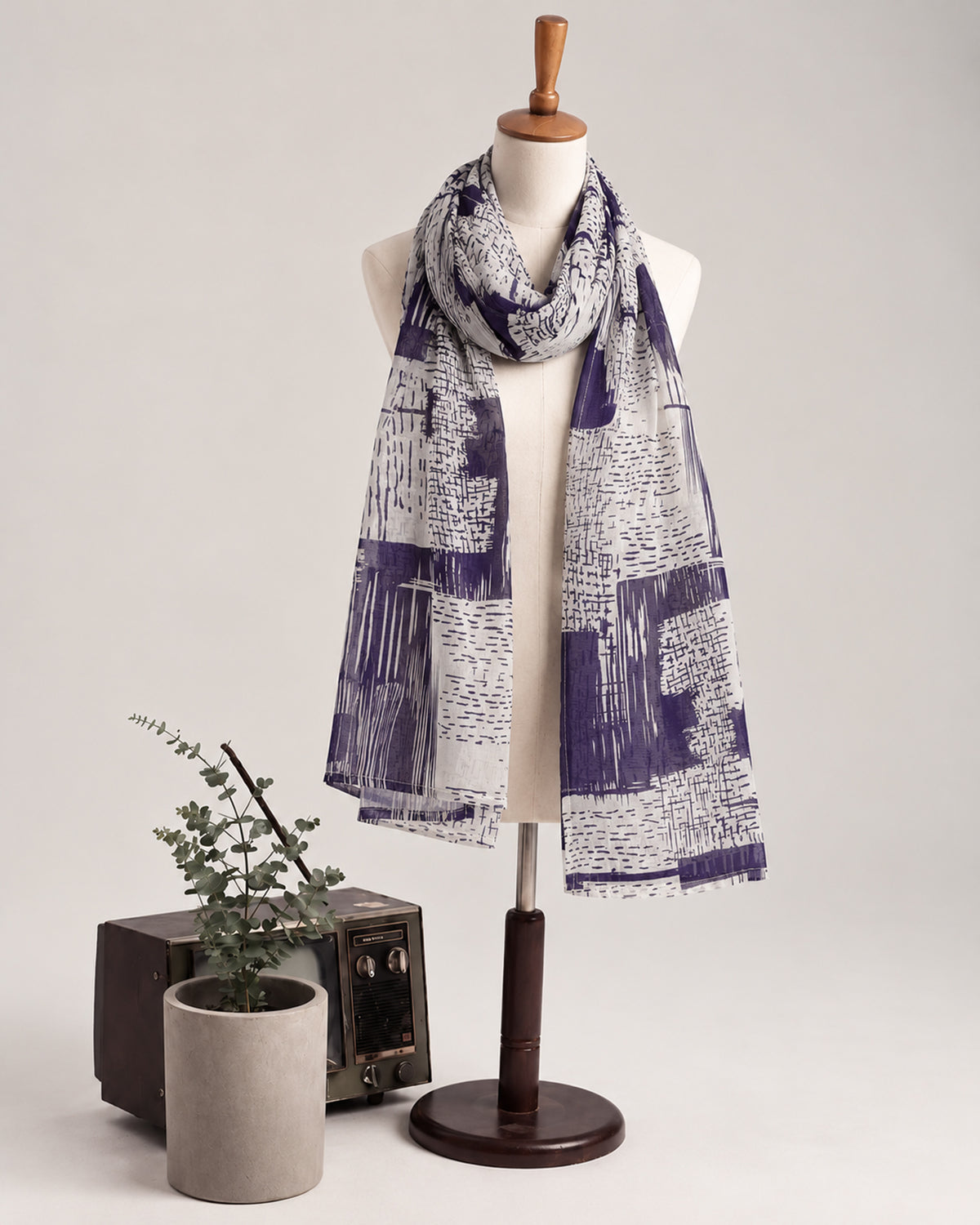 Eminent Women's Stole