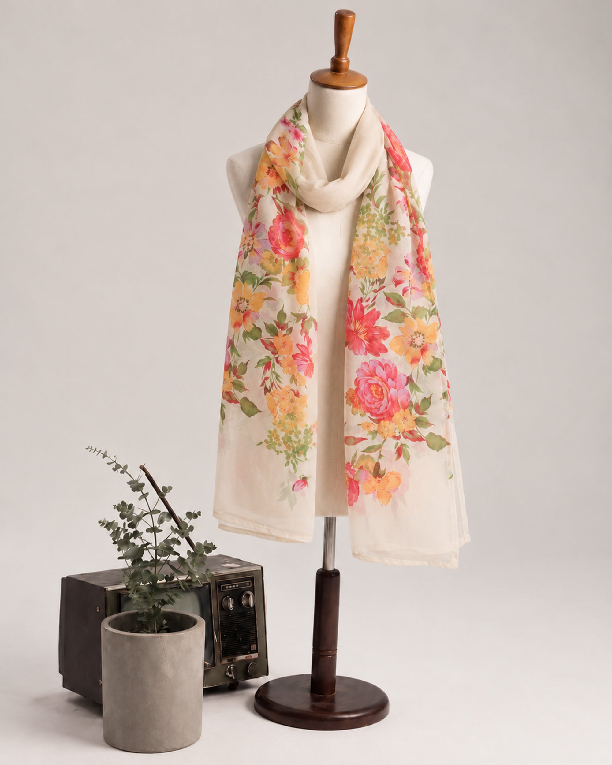 Eminent Women's Stole
