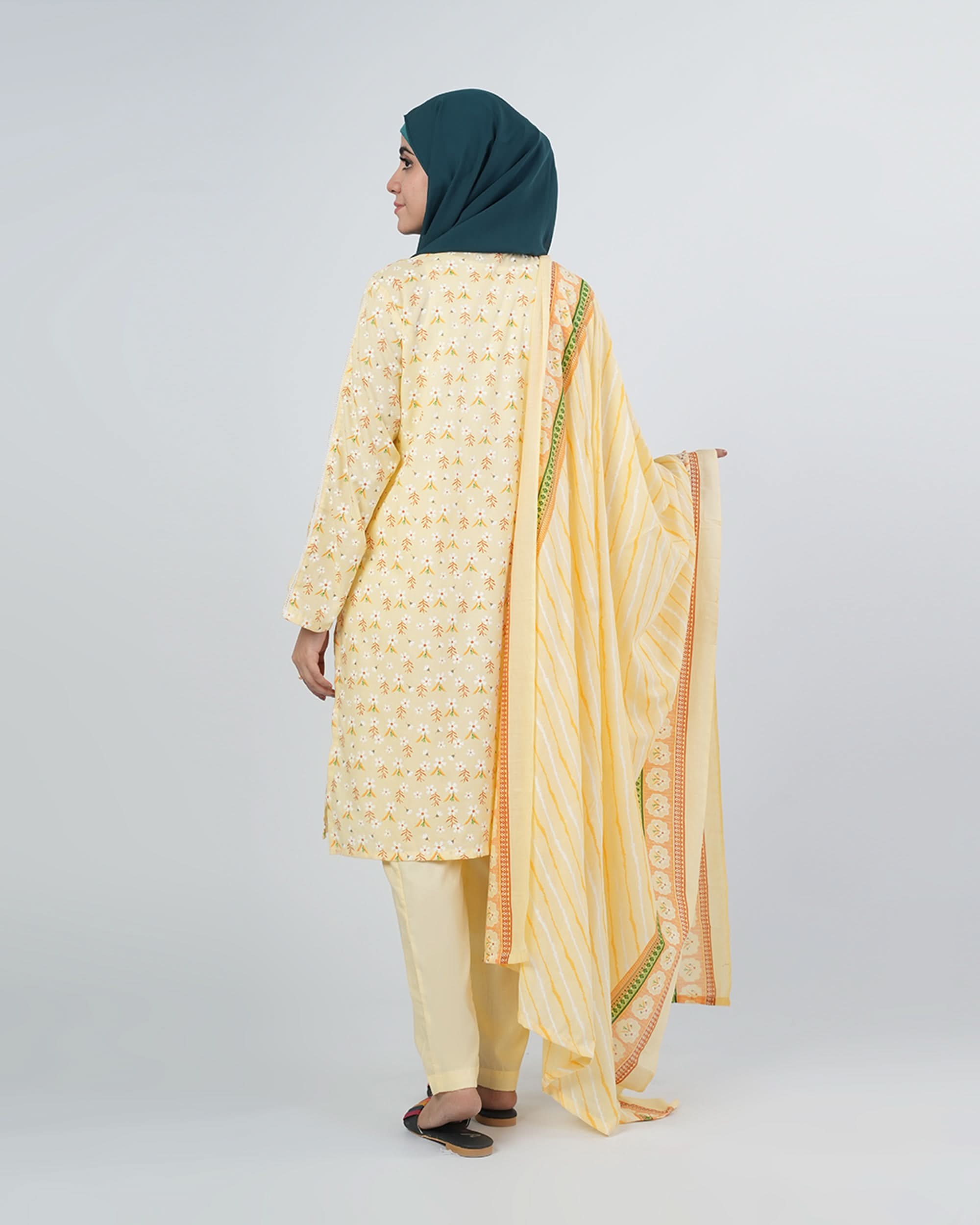 Valuables Women's Printed 3Pcs Suit, Women Shalwar Suits, Chase Value, Chase Value