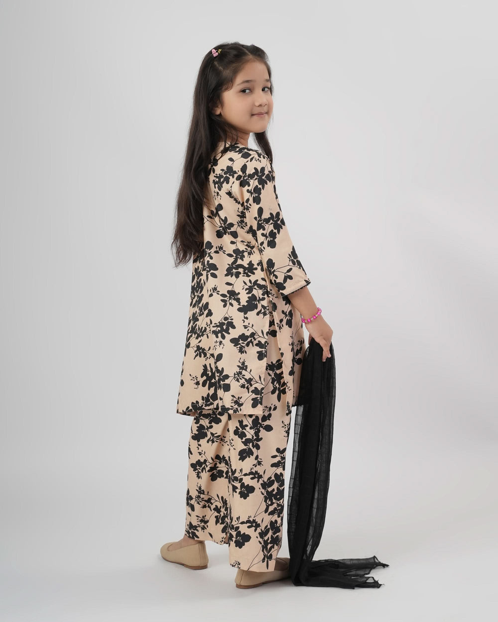 Valuables Girl’s 3PCS Suit, Girls Shalwar Kameez, Chase Value, Chase Value