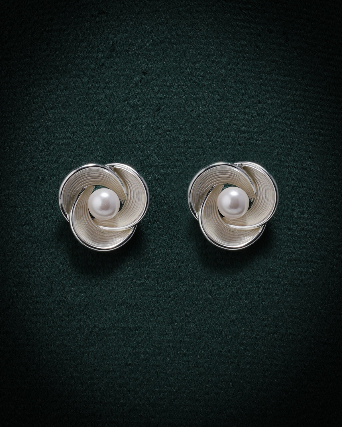 Eminent Women's Ear Tops, Women Earrings & Tops, Eminent, Chase Value