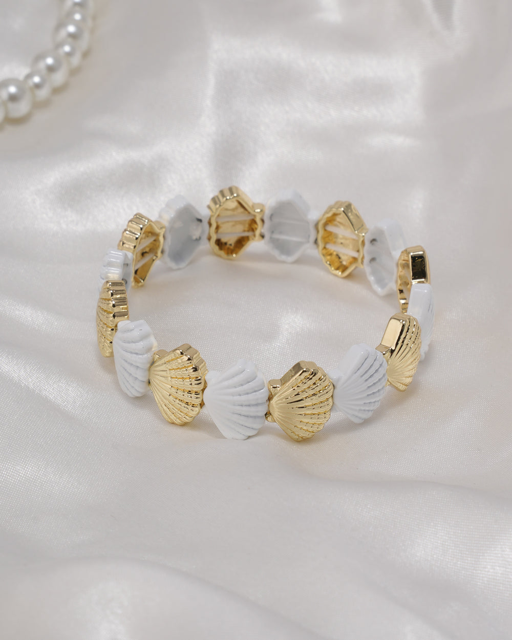 Eminent Women's Bracelet, Women Bangles & Bracelets, Eminent, Chase Value