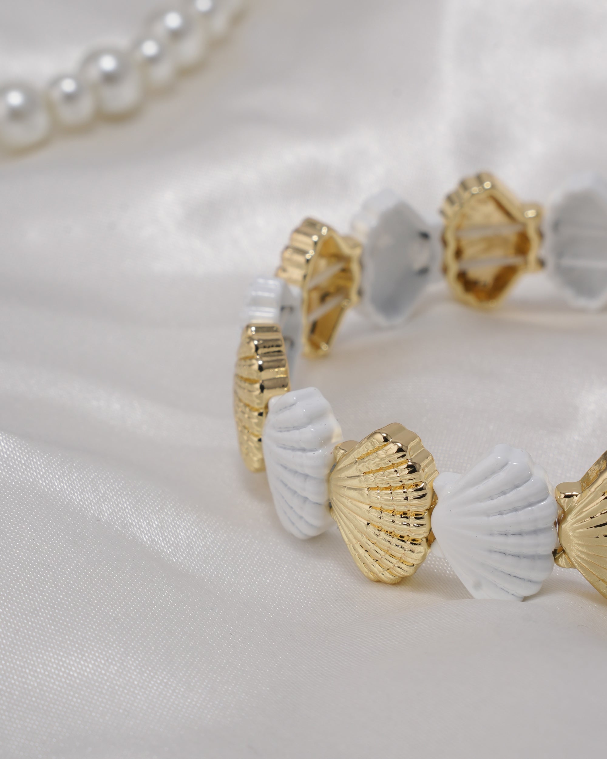 Eminent Women's Bracelet, Women Bangles & Bracelets, Eminent, Chase Value