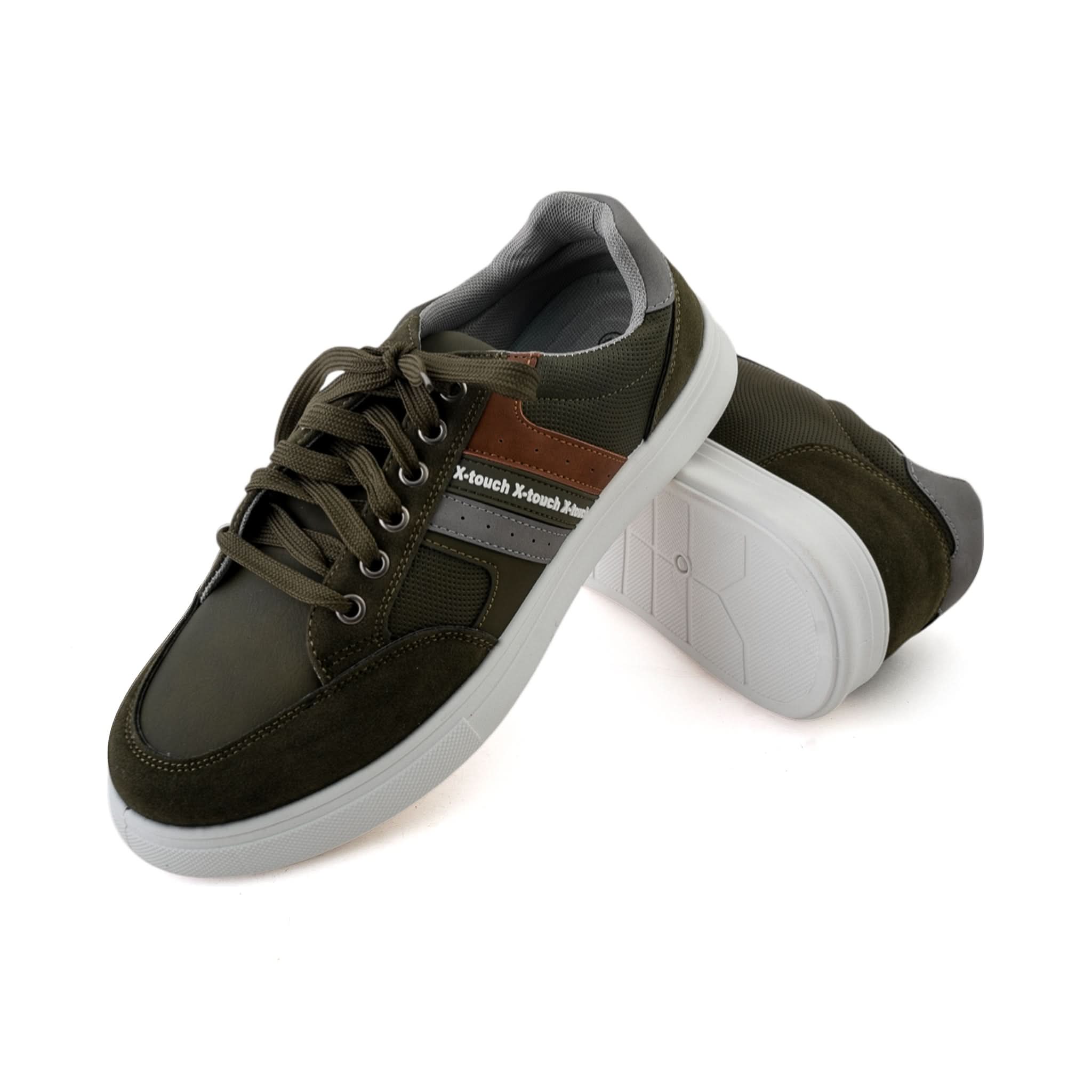 Men’s Sneakers – Classic Everyday Sneakers with Comfort Grip, Men's Casual Shoes, Chase Value, Chase Value