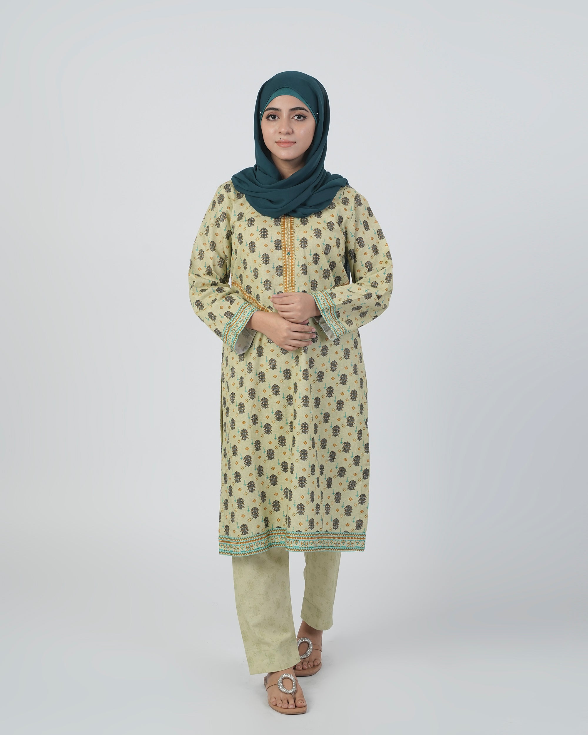 Valuables Women Printed 2-Piece Suit