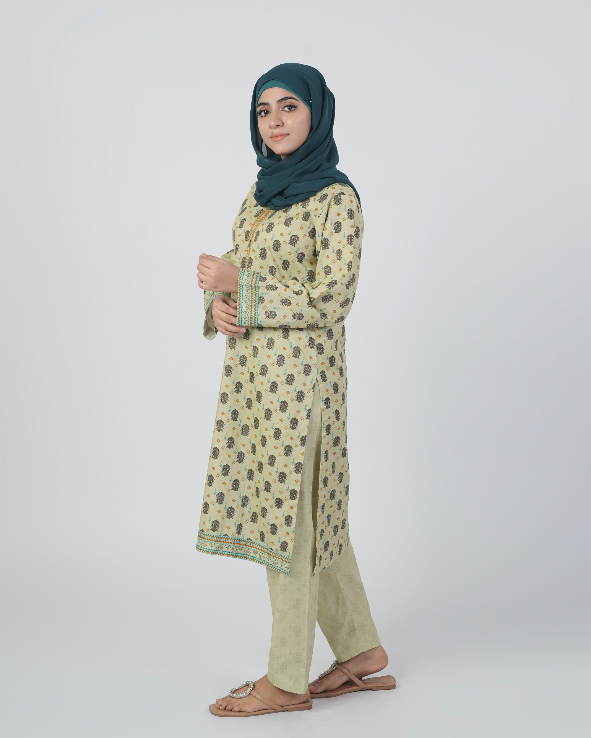 Valuables Women Printed 2-Piece Suit