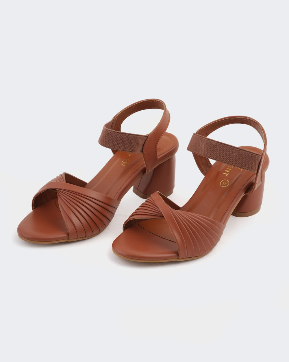 Eminent Women's Heel Sandal, Women Heels, Eminent, Chase Value