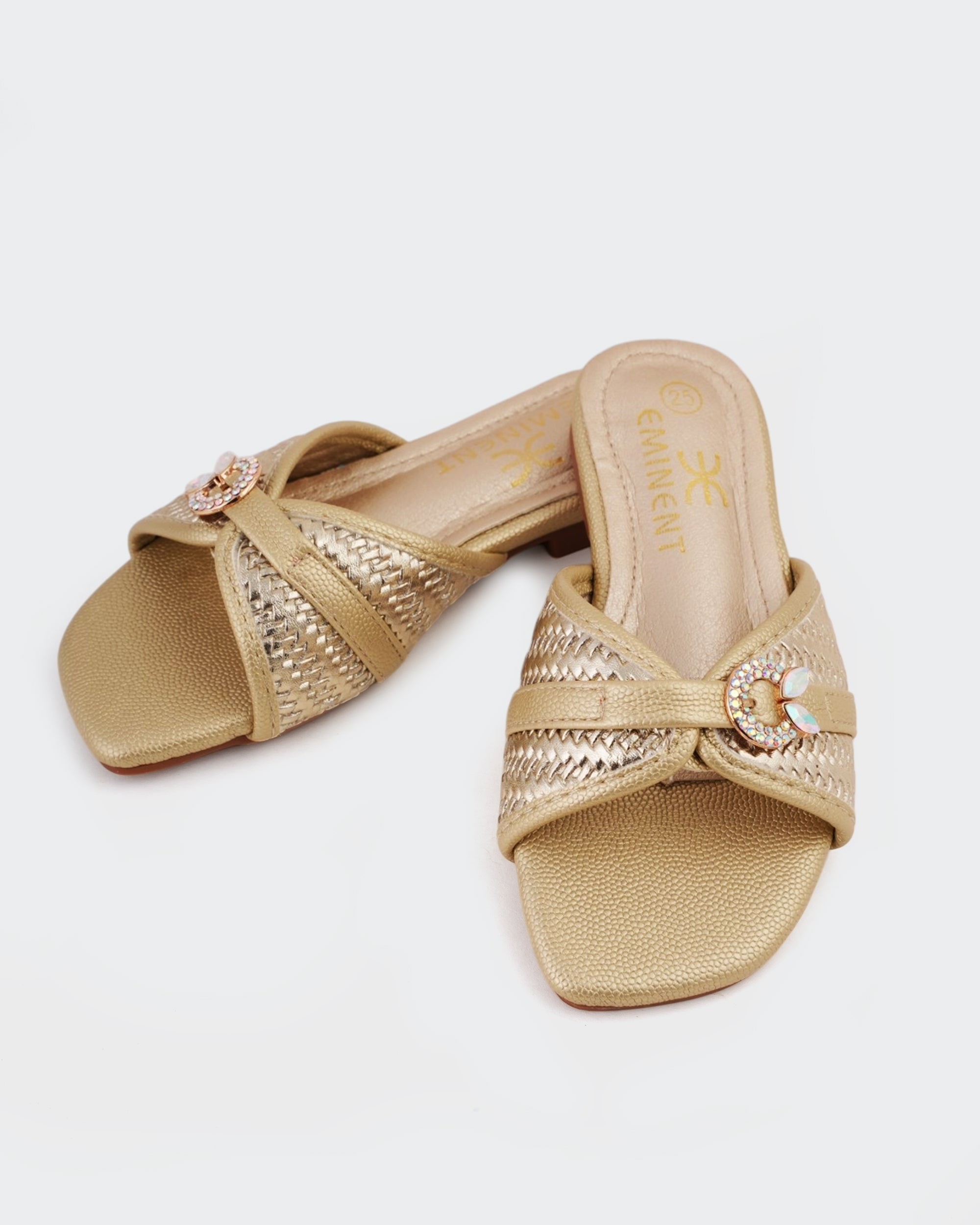 Eminent Girls' Casual Slippers, Girls Slippers, Eminent, Chase Value