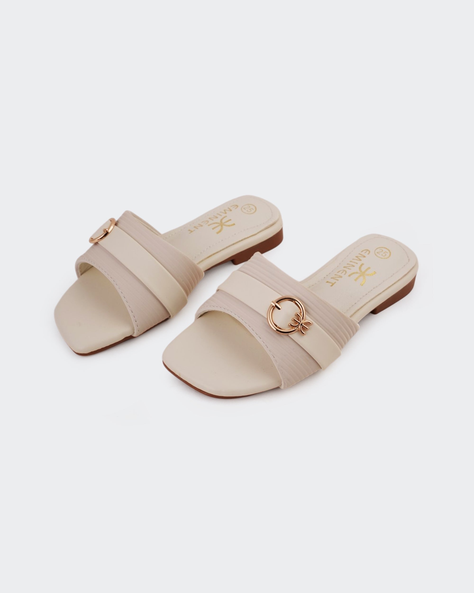 Eminent Girls' Casual Slippers, Girls Slippers, Eminent, Chase Value