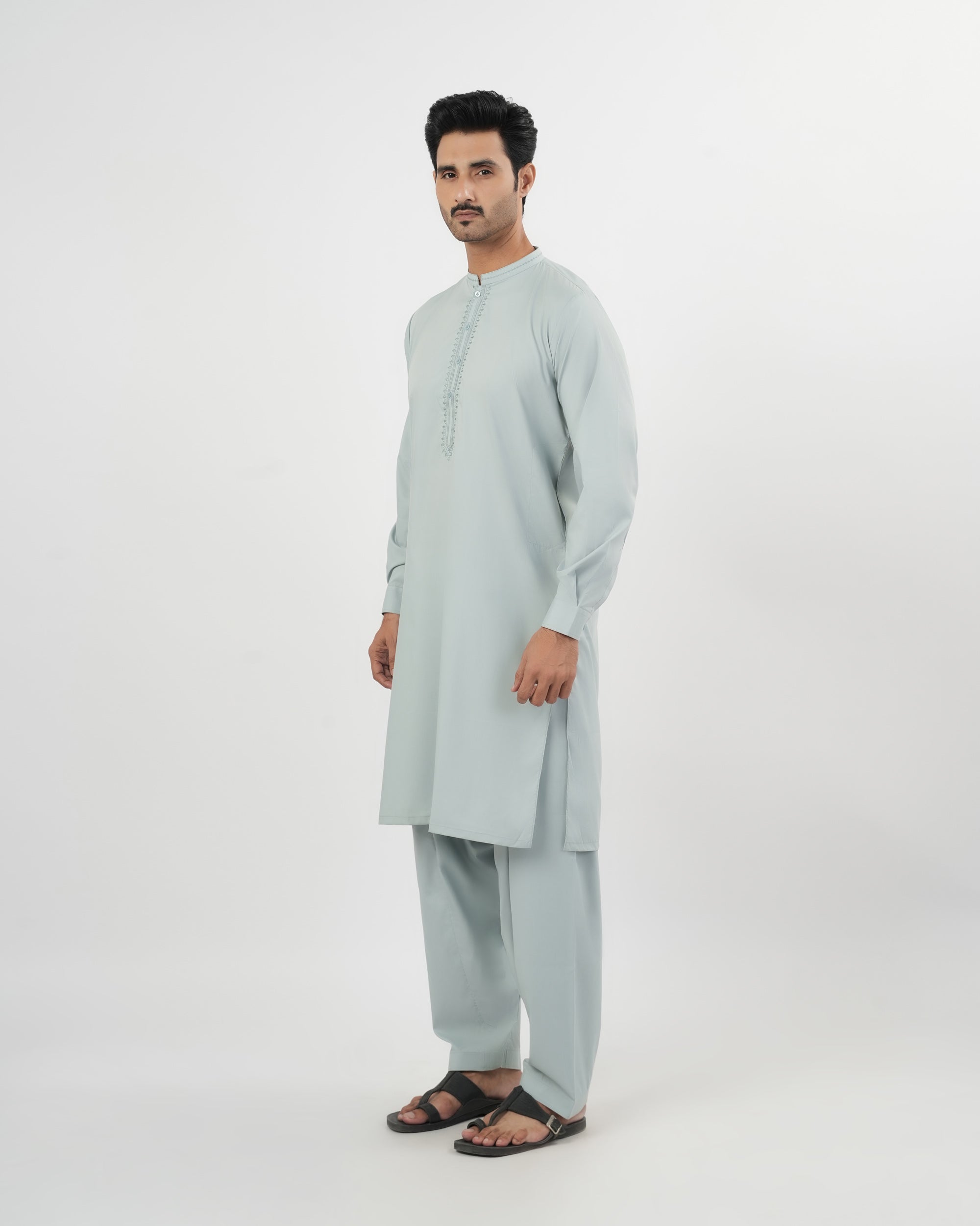 Eminent Men's Embroidered Shalwar Kameez