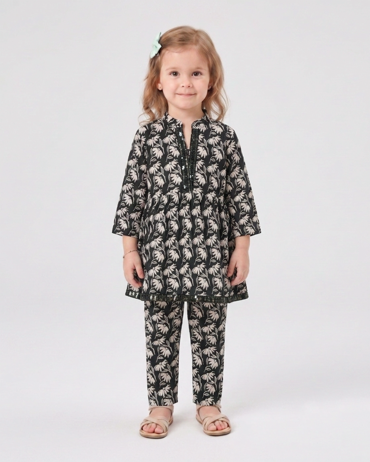 Valuables Girls' Essential 2 Pcs Suit