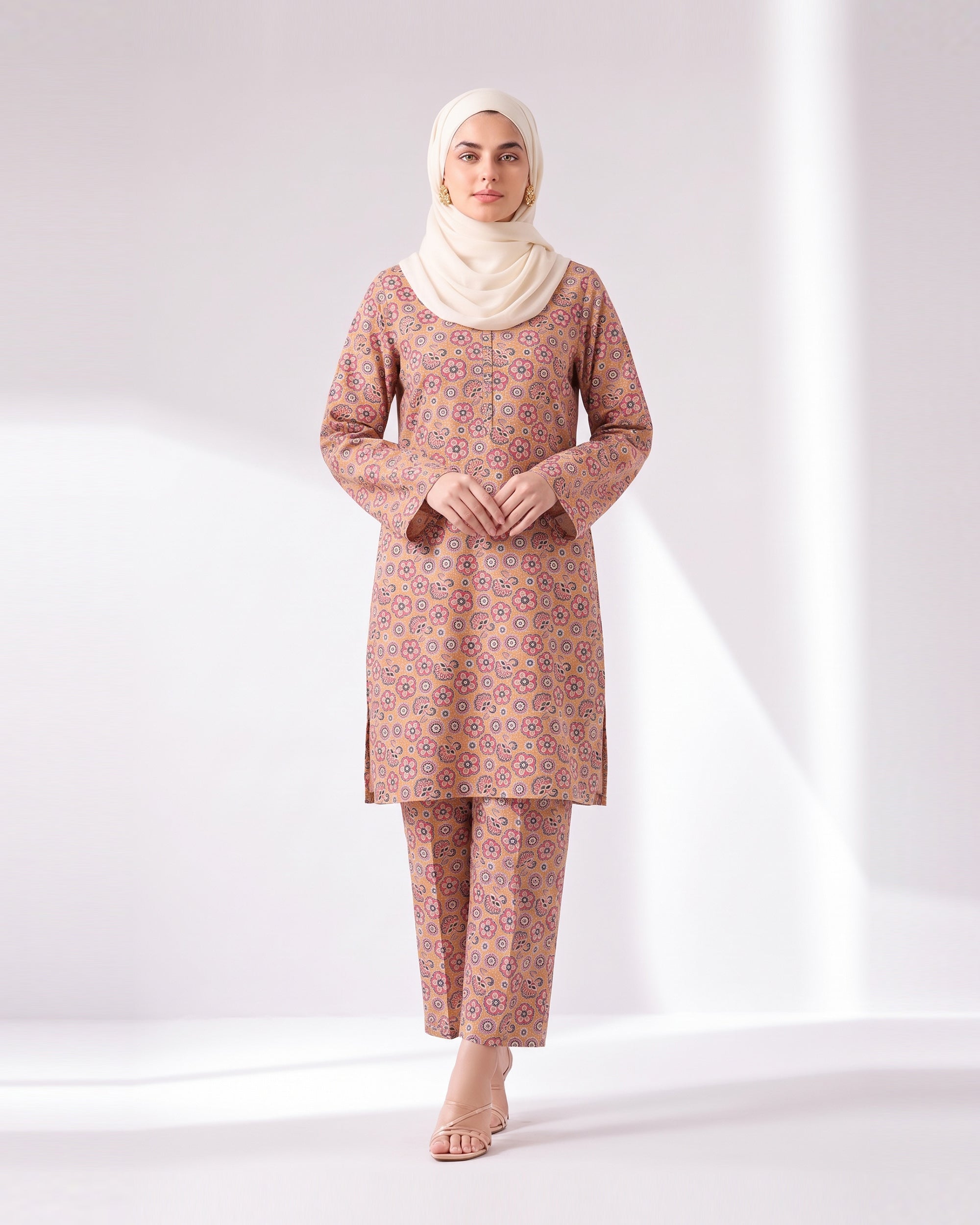 Women's Unstitched Printed 2 Pc Suit