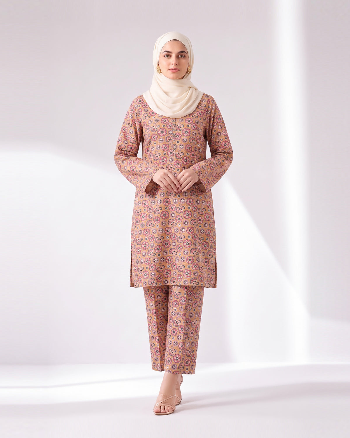 Women's Unstitched Printed 2 Pc Suit