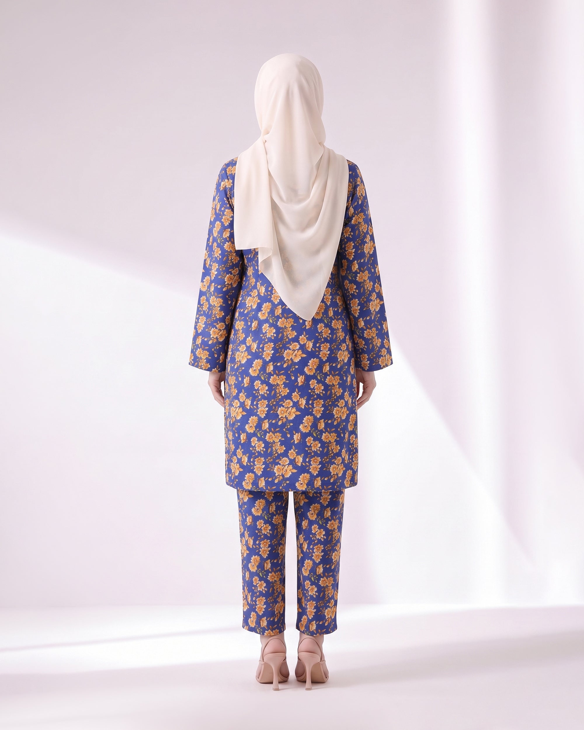 Women's Unstitched Printed 2 Pc Suit