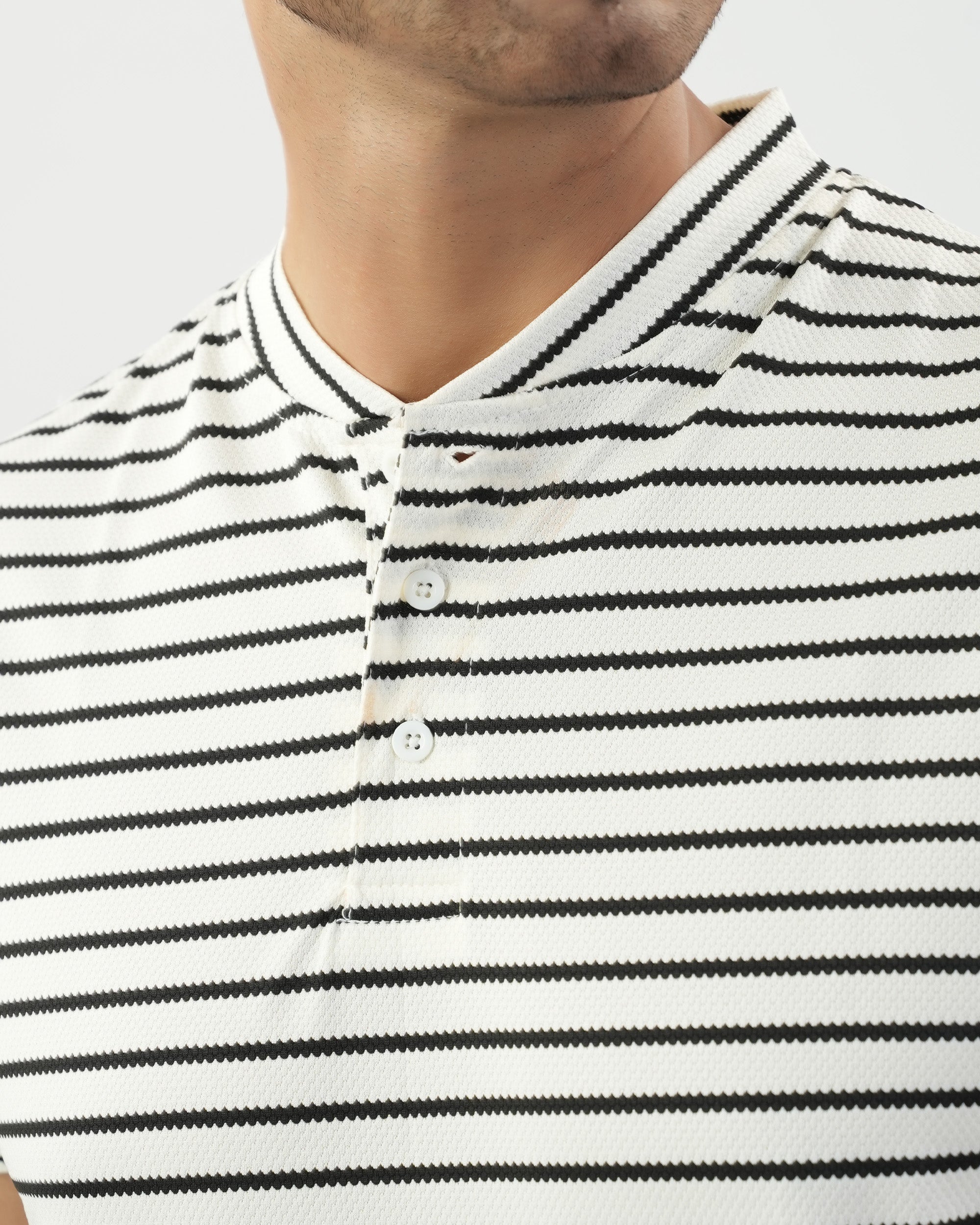 Valuables Men's Henley Half Sleeve T-Shirt