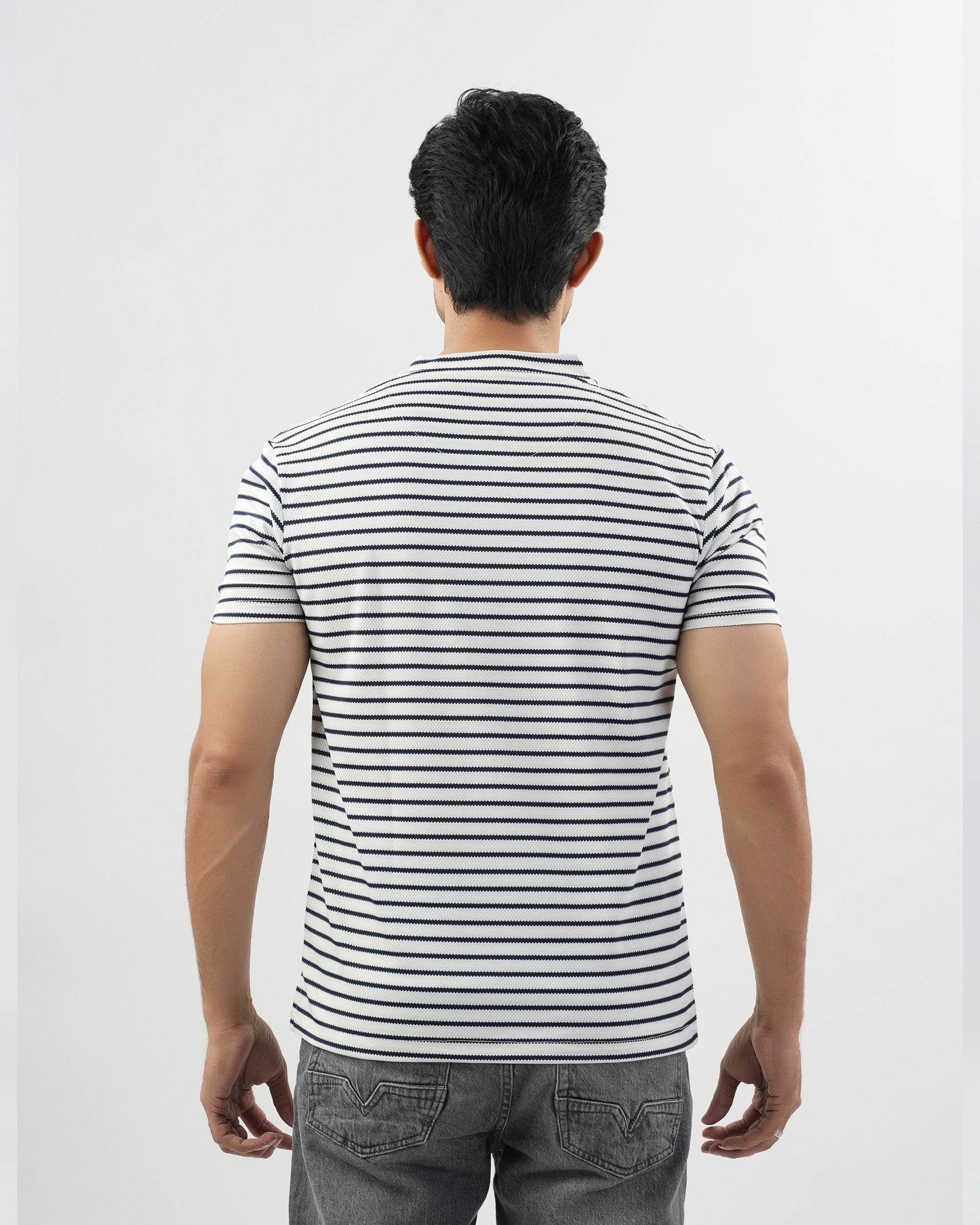 Valuables Men's Henley Half Sleeve T-Shirt