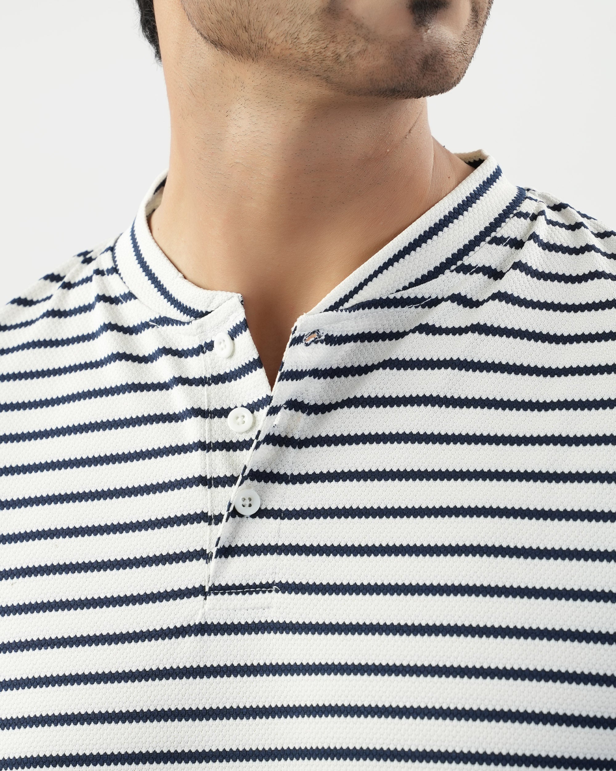 Valuables Men's Henley Half Sleeve T-Shirt