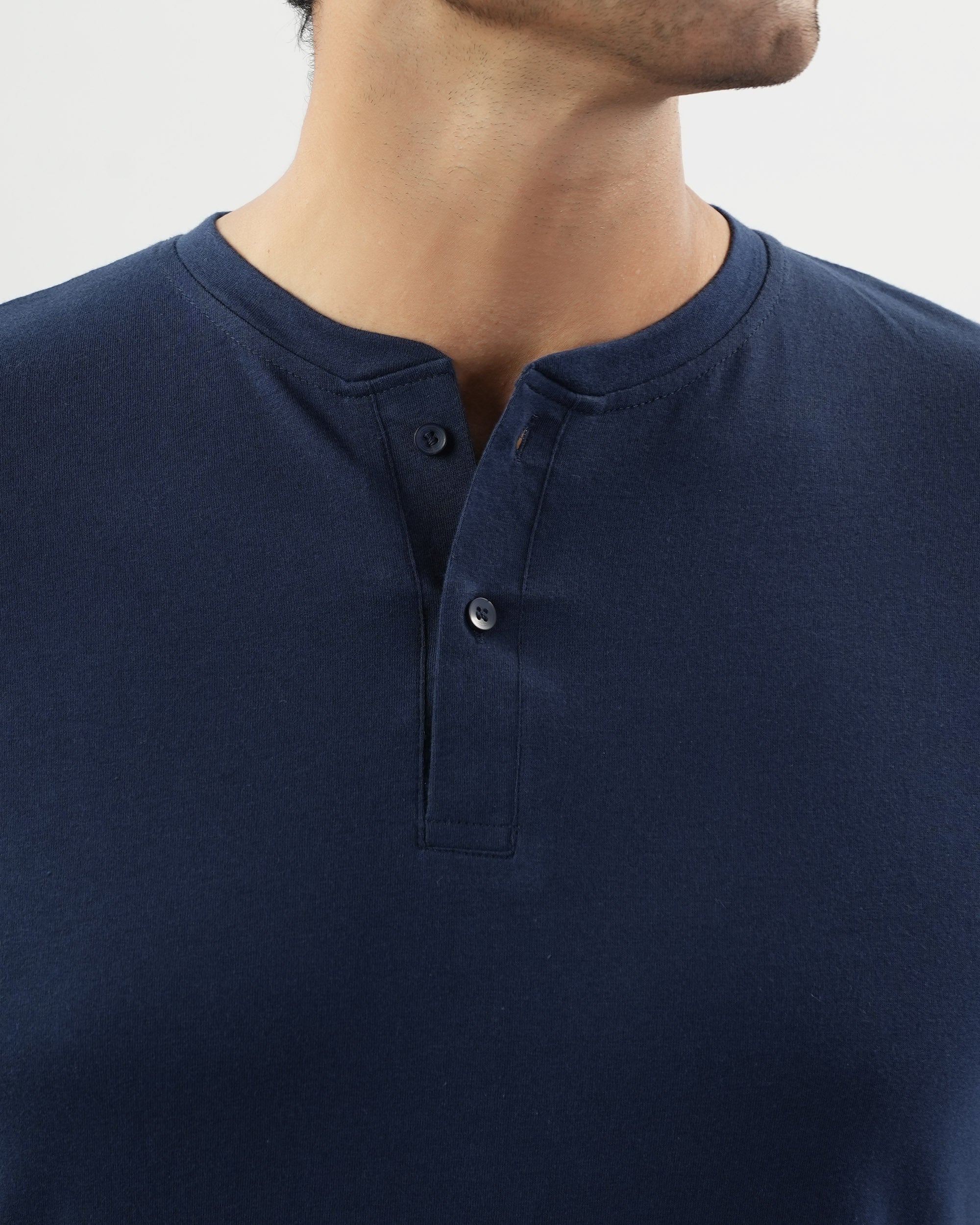 Valuables Men's Plain Half Sleeves T-Shirt