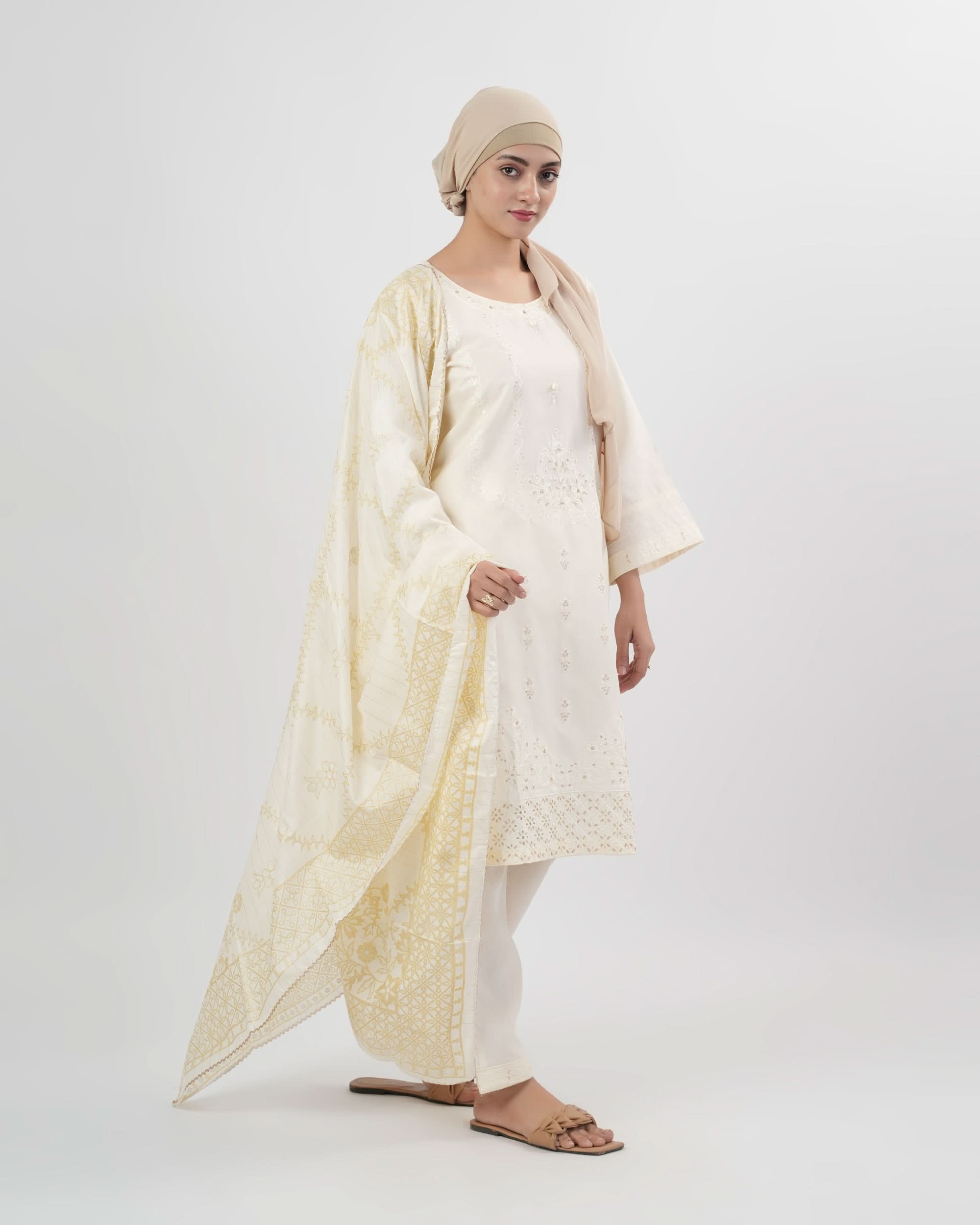 Valuables Women Embroidered 3Pcs Suit, Women Shalwar Suits, Valuables, Chase Value