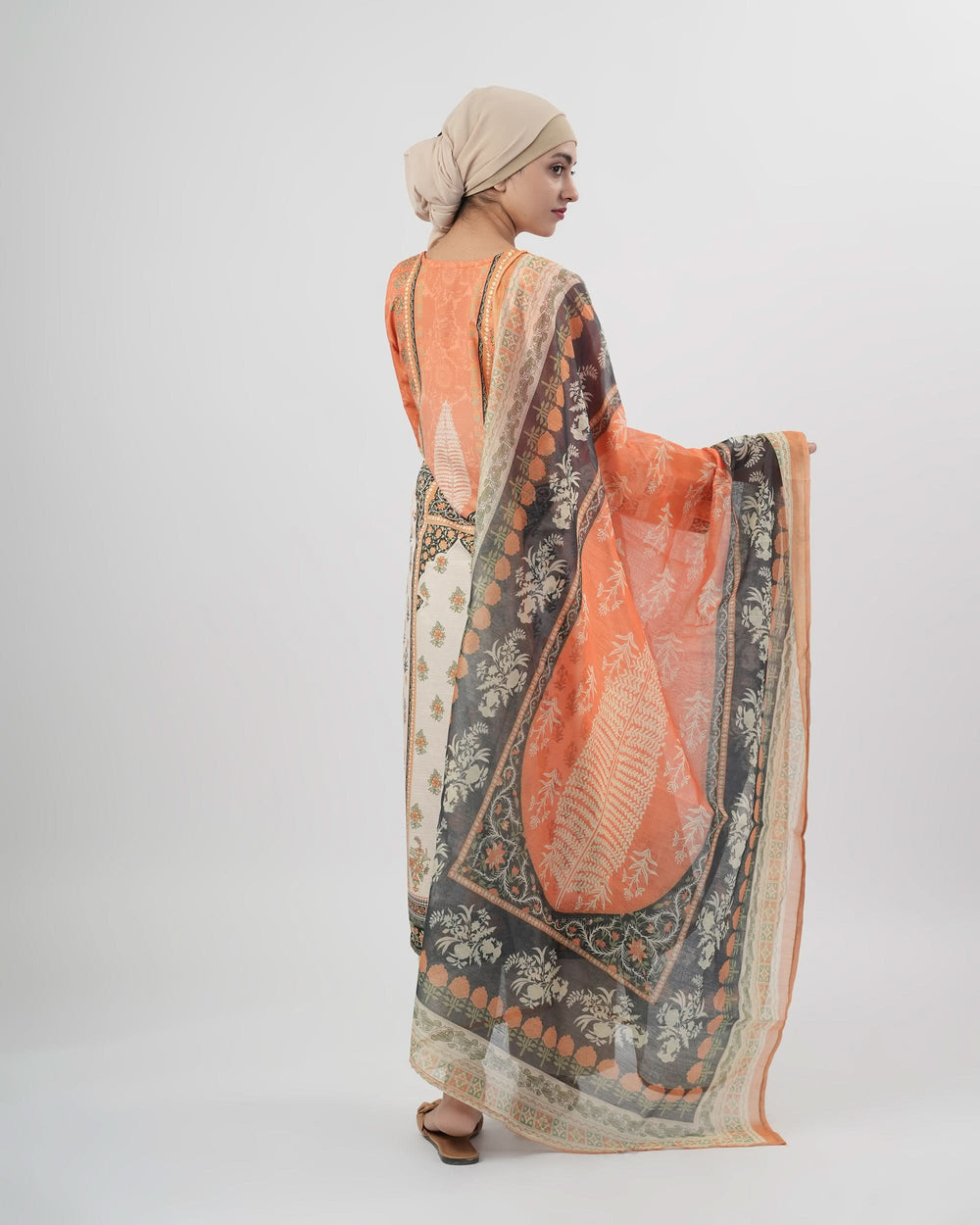 Valuables Women’s Printed 3-Pcs Suit, Women Shalwar Suits, Valuables, Chase Value