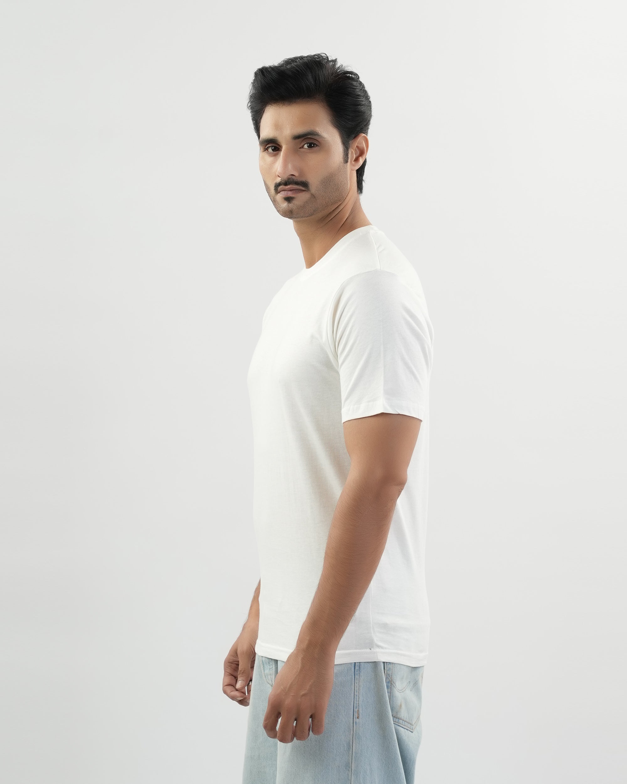 Valuables Men's Plain Half Sleeves T-Shirt