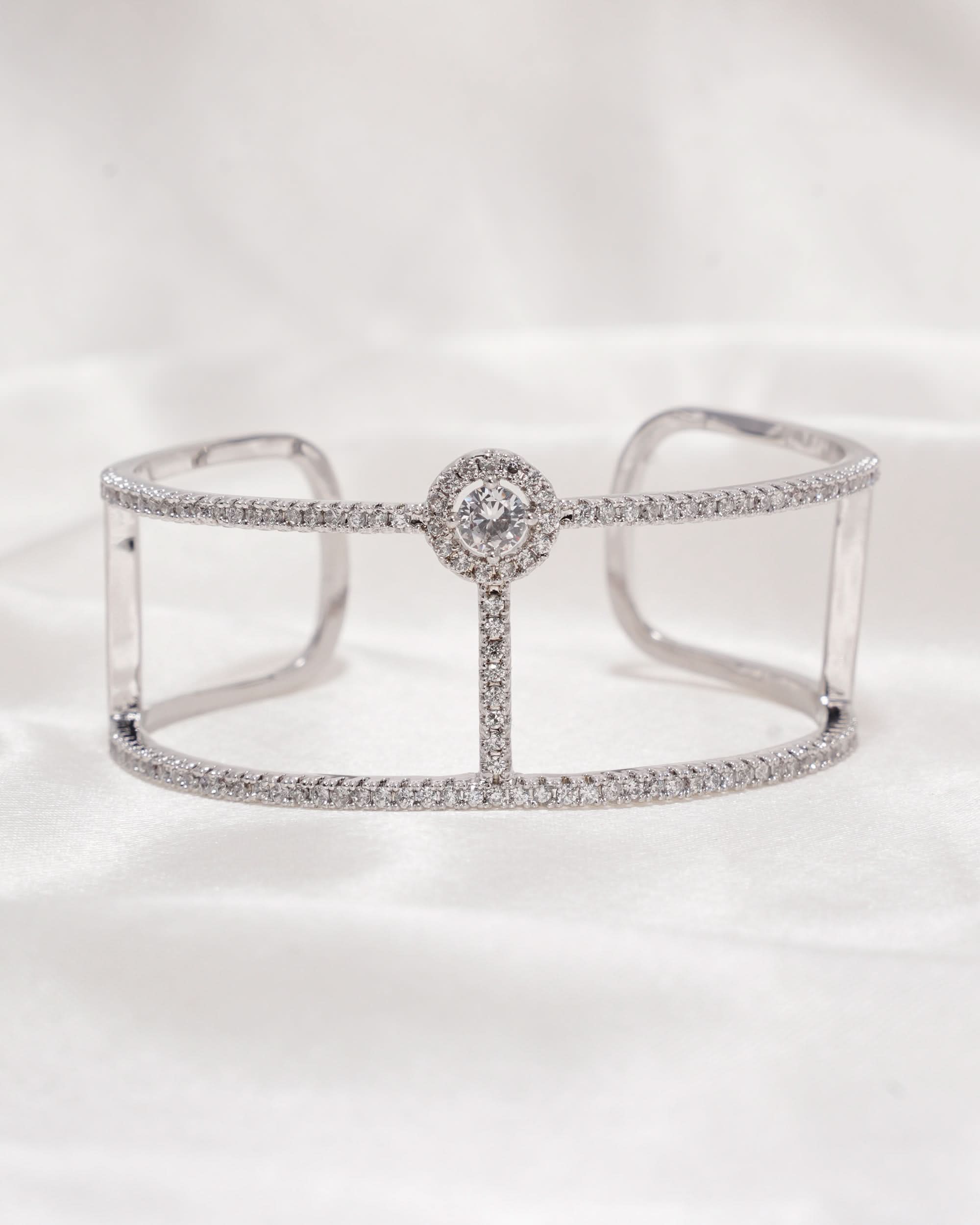 Women's Bangle, Women Bangles & Bracelets, Eminent, Chase Value
