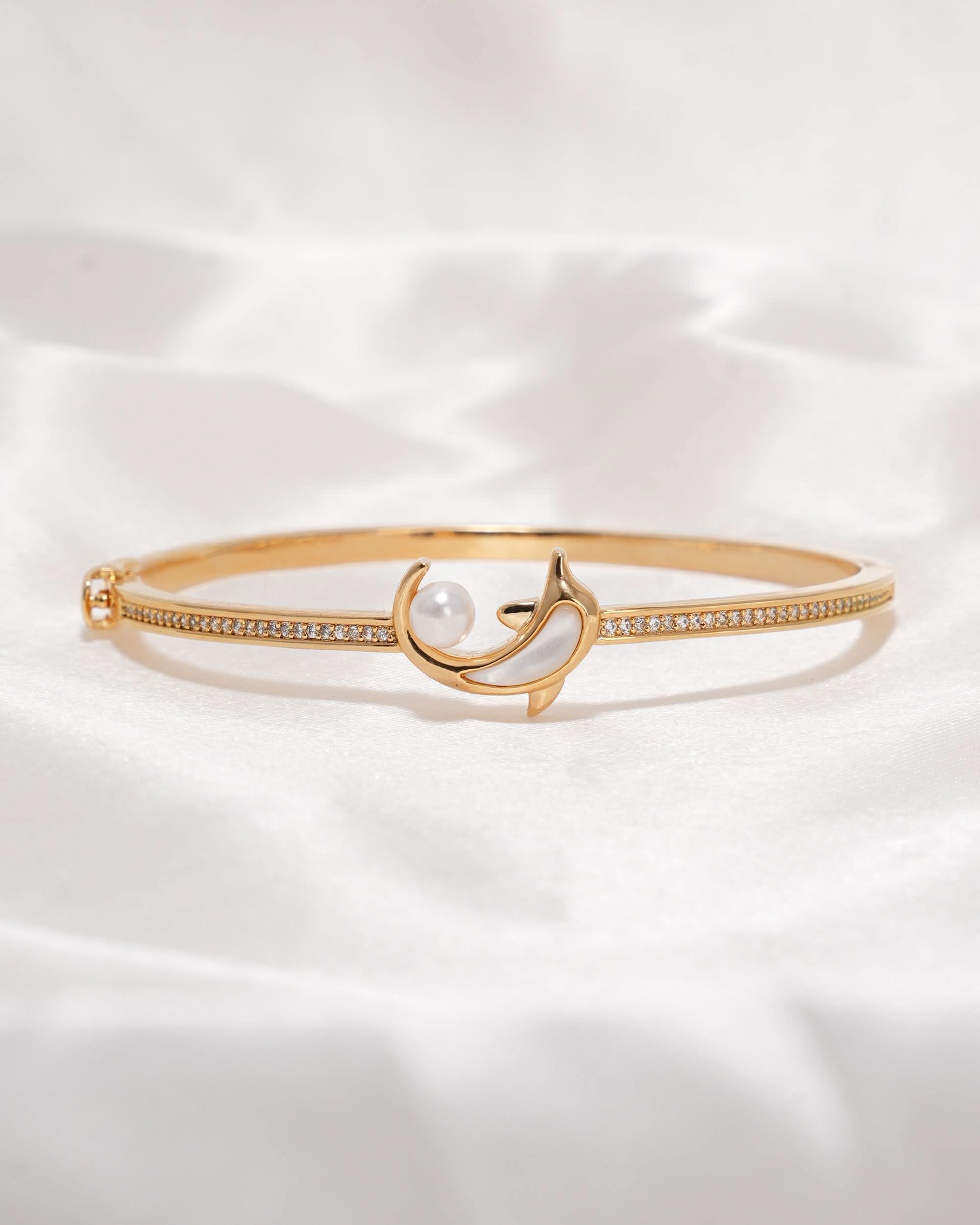 Women's Bangle, Women Bangles & Bracelets, Eminent, Chase Value