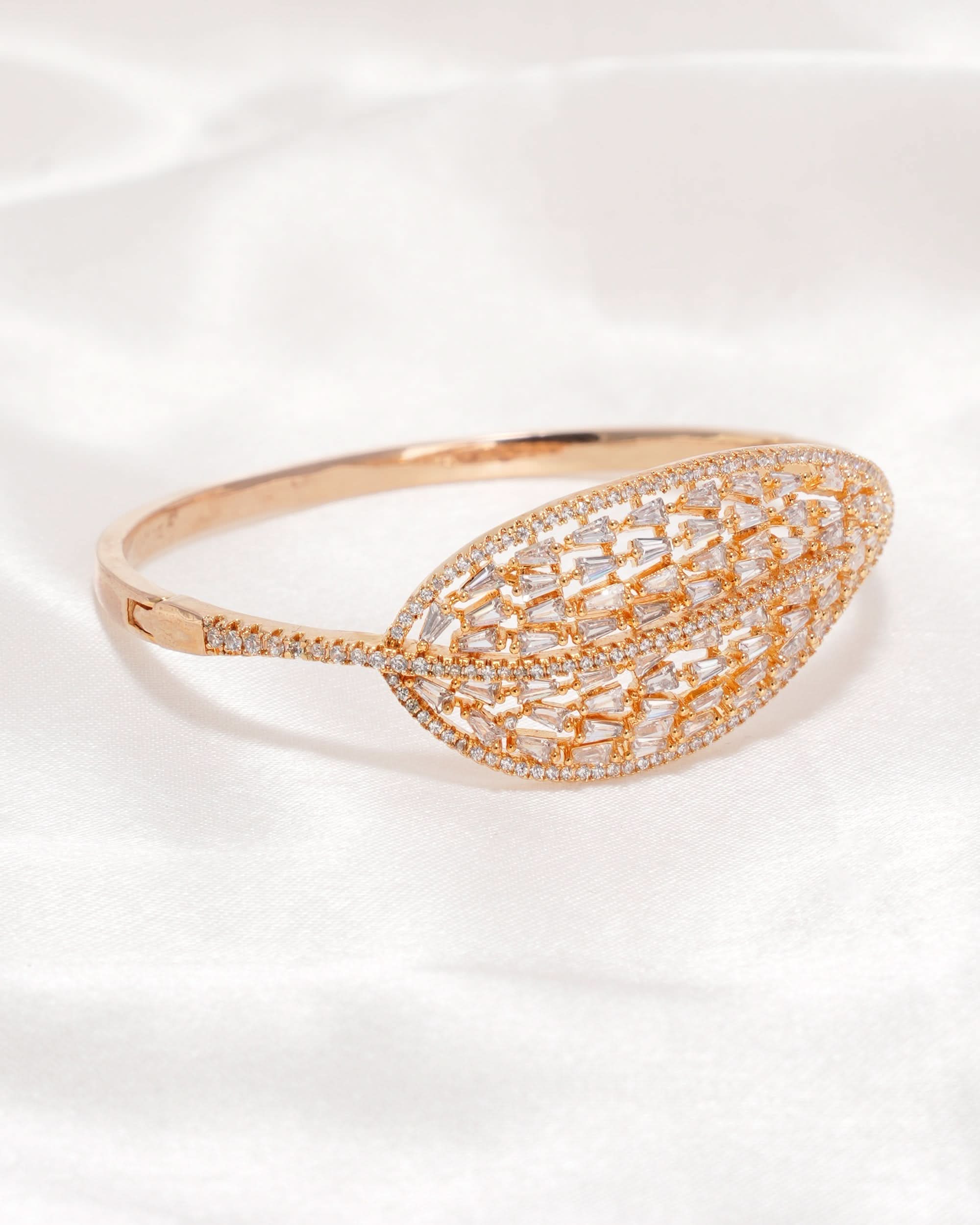 Women's Bangle, Women Bangles & Bracelets, Eminent, Chase Value
