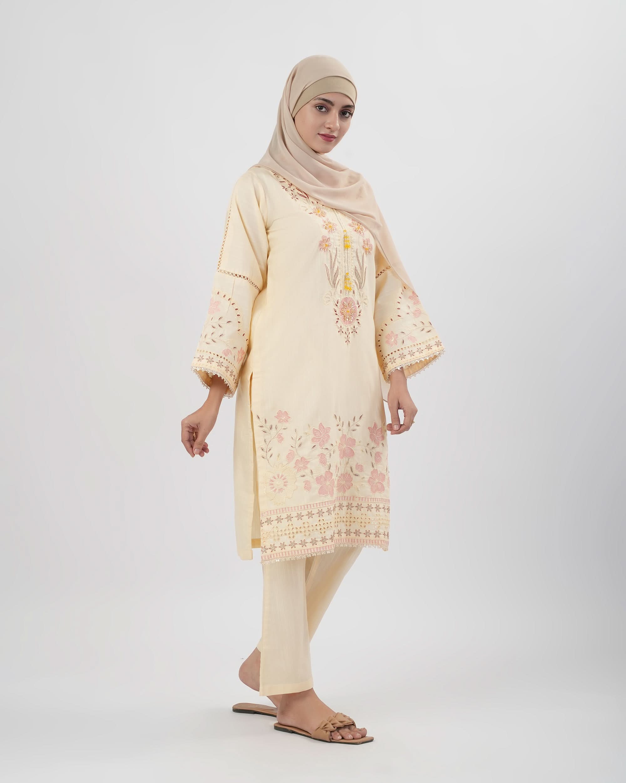 Valuables Women Embroidered 2Pcs Suit, Women Shalwar Suits, Valuables, Chase Value
