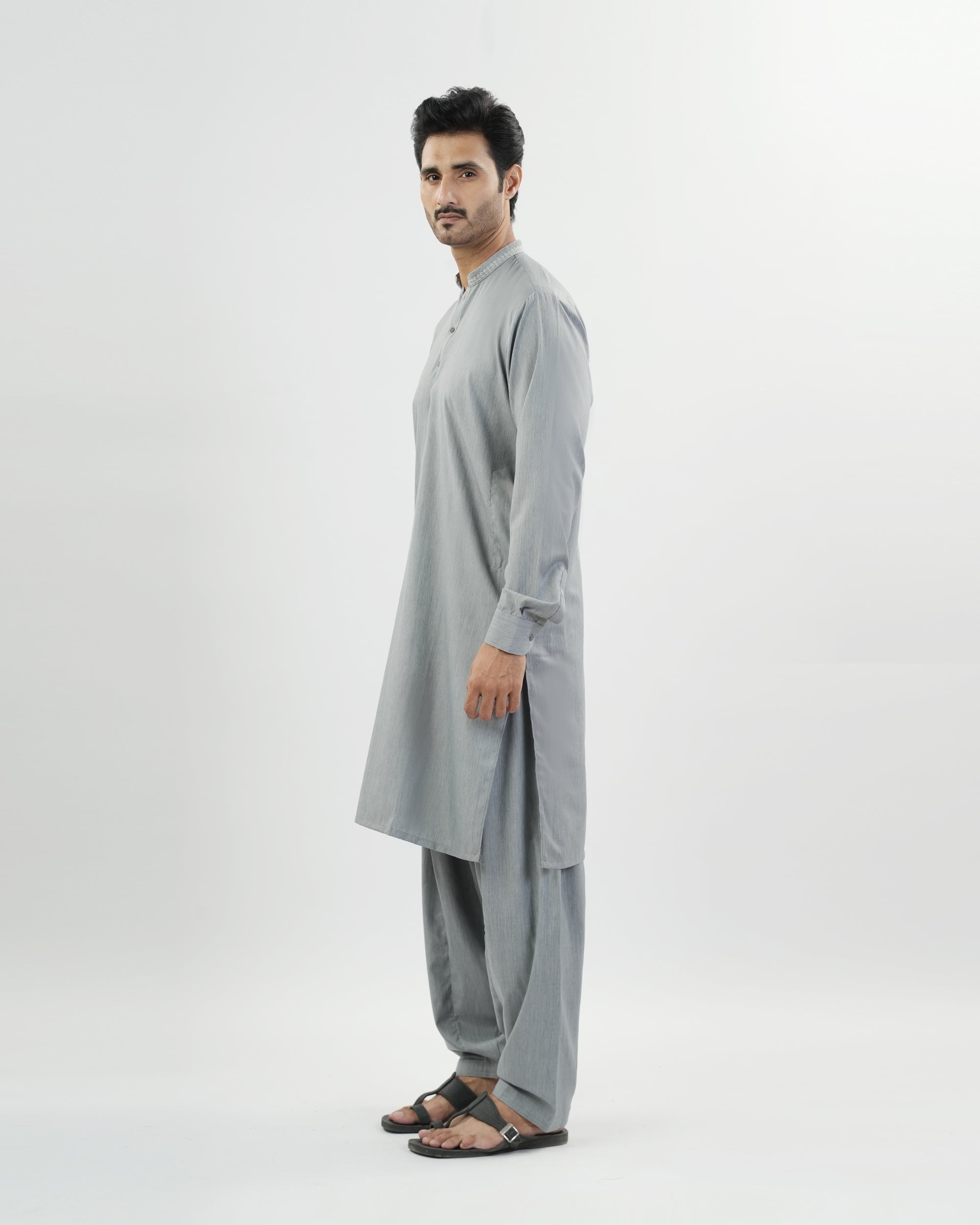 Valuables Men's Embroidered Kurta Shalwar