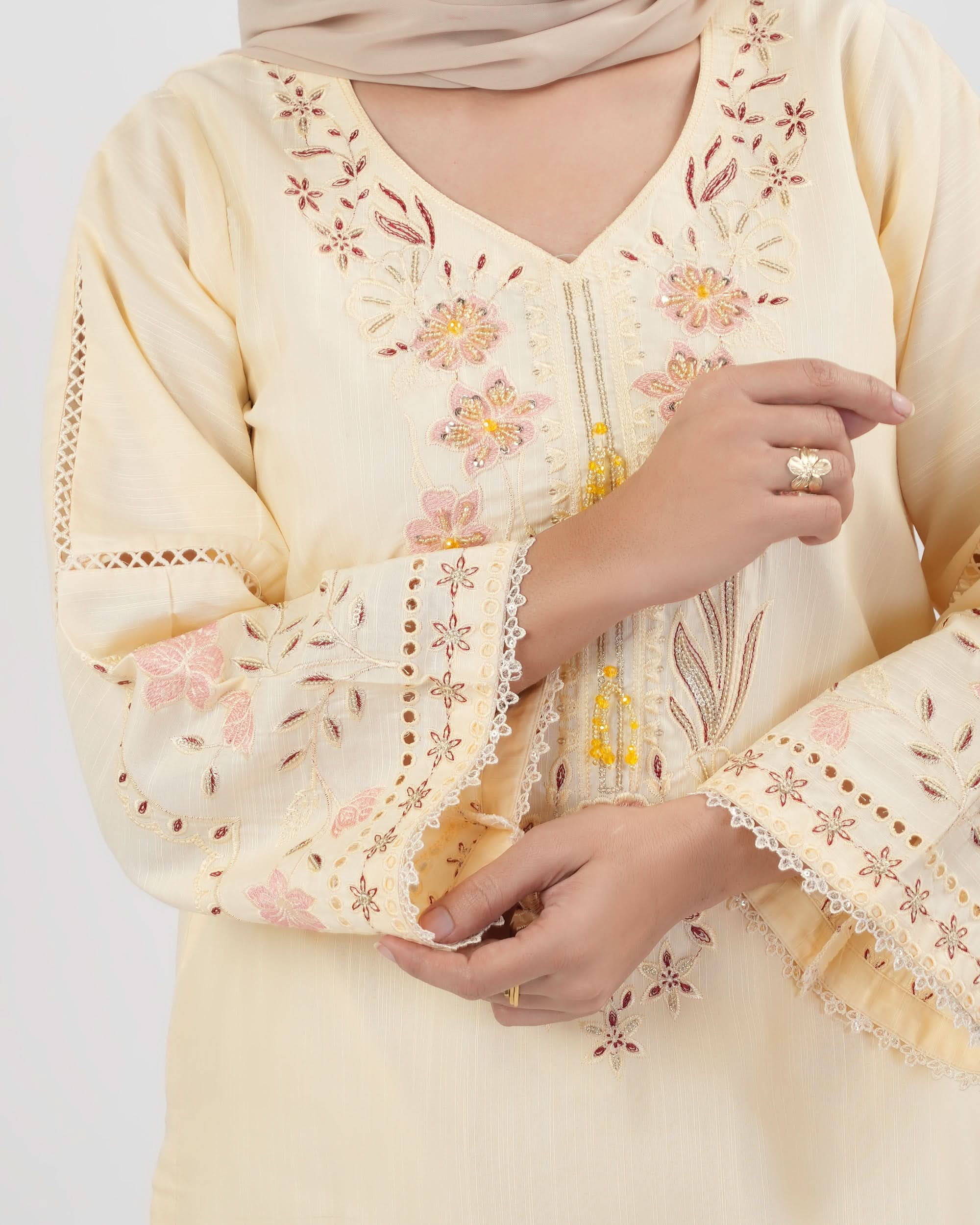 Valuables Women Embroidered 2Pcs Suit, Women Shalwar Suits, Valuables, Chase Value