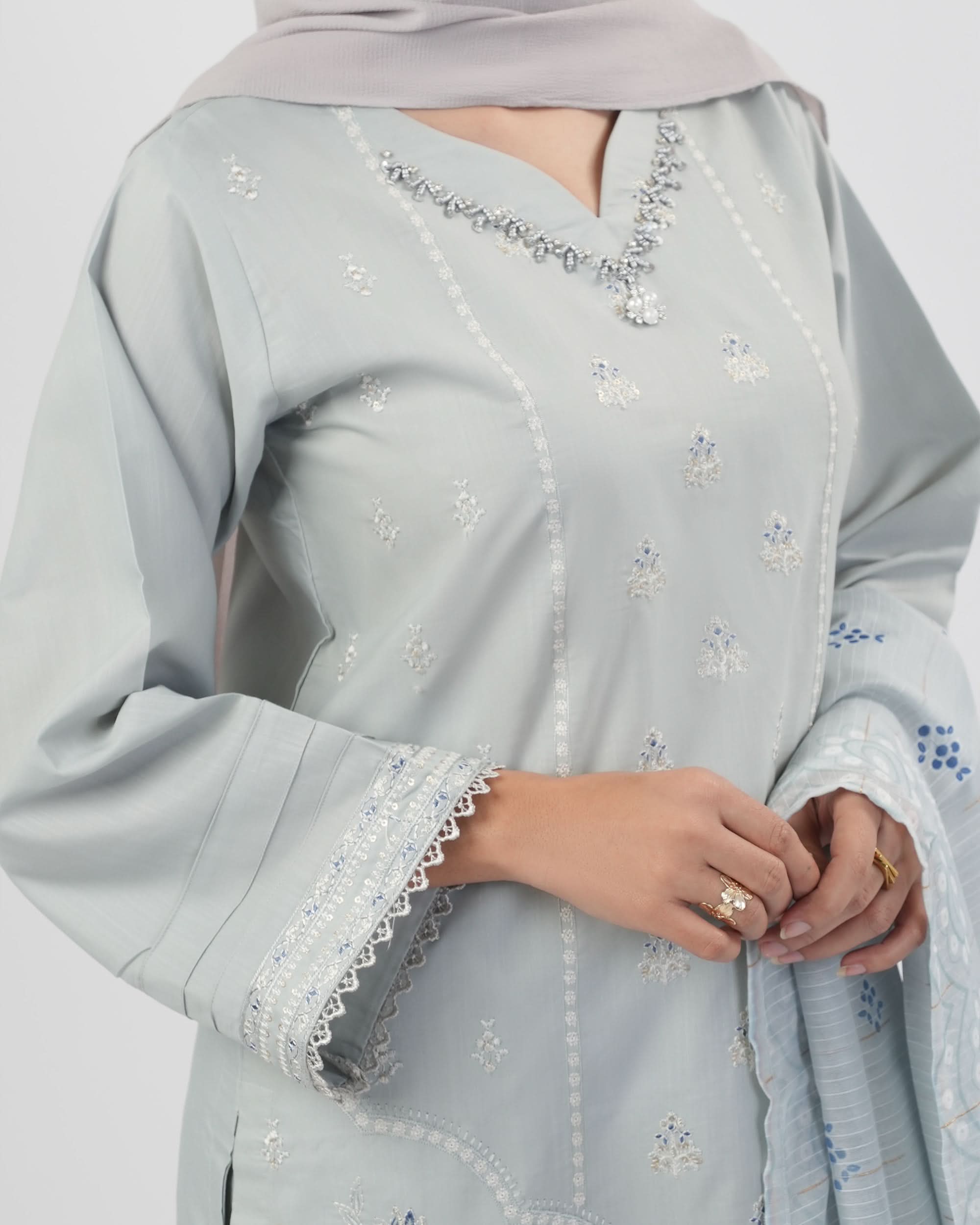 Valuables Women Embroidered 3Pcs Suit, Women Shalwar Suits, Valuables, Chase Value