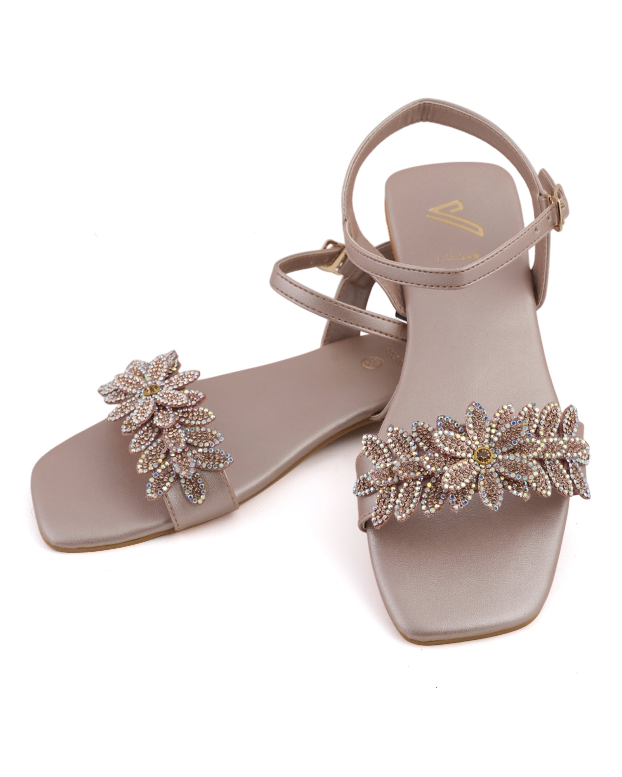 Women’s Casual Sandals, Women Sandals, Chase Value, Chase Value