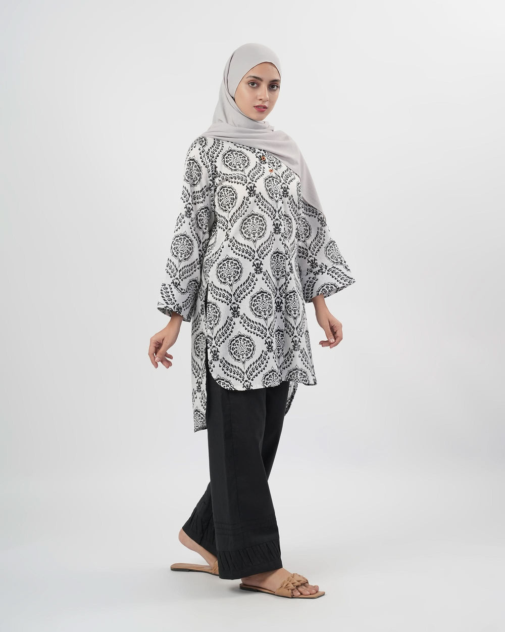 Valuables Women’s Printed Kurti, Women Ready Kurtis, Valuables, Chase Value